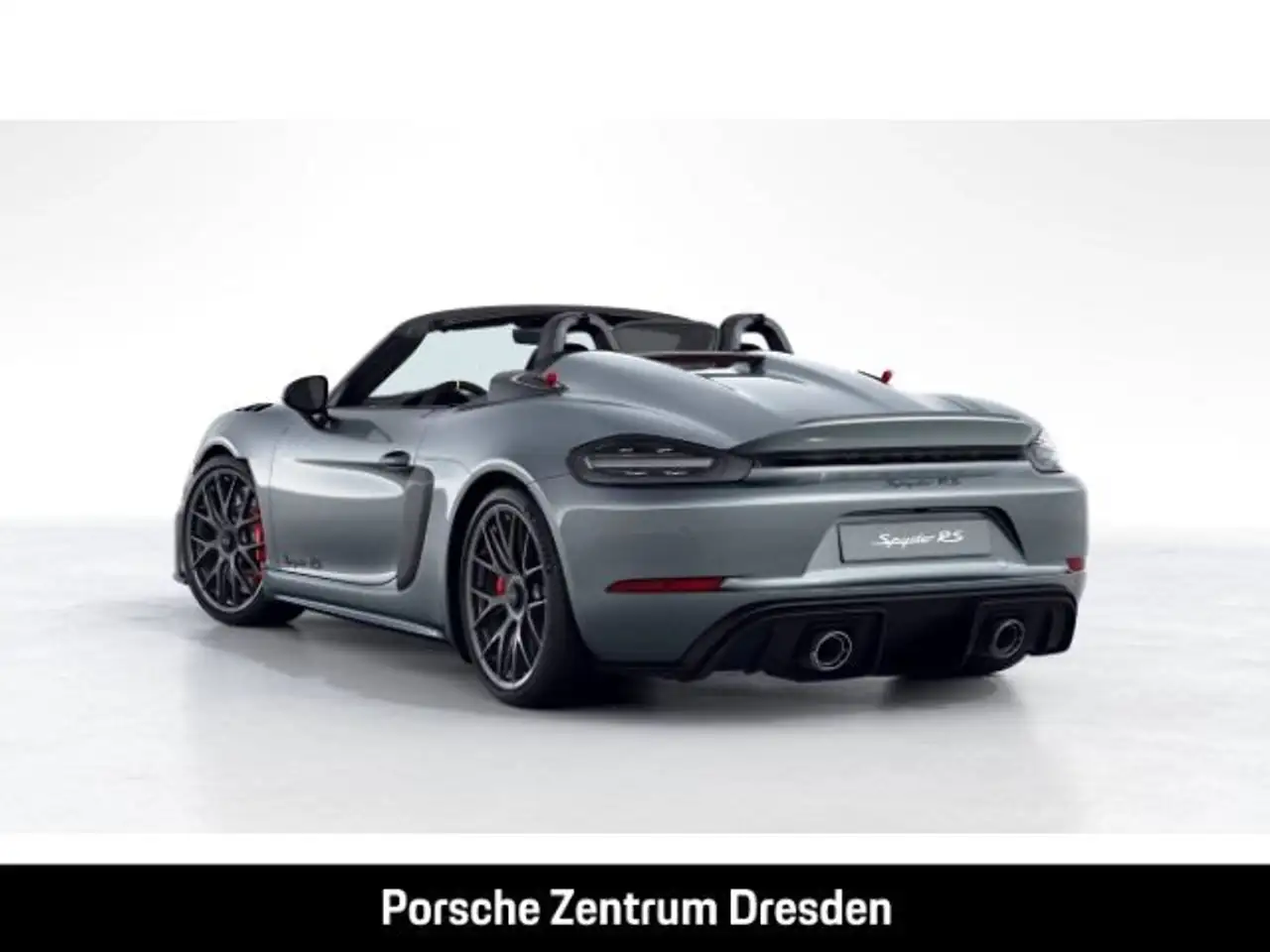 Porsche 718 Spyder RS 3