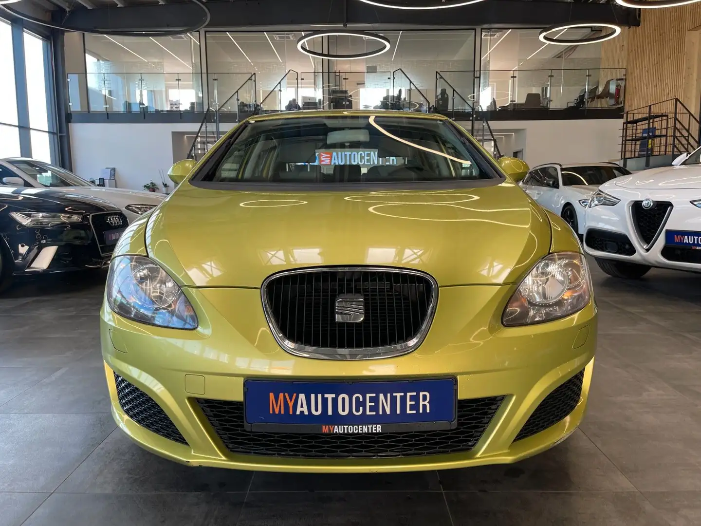 SEAT Leon Reference *TÜV NEU*KLIMAANLAGE*SZHZ* Gelb - 2