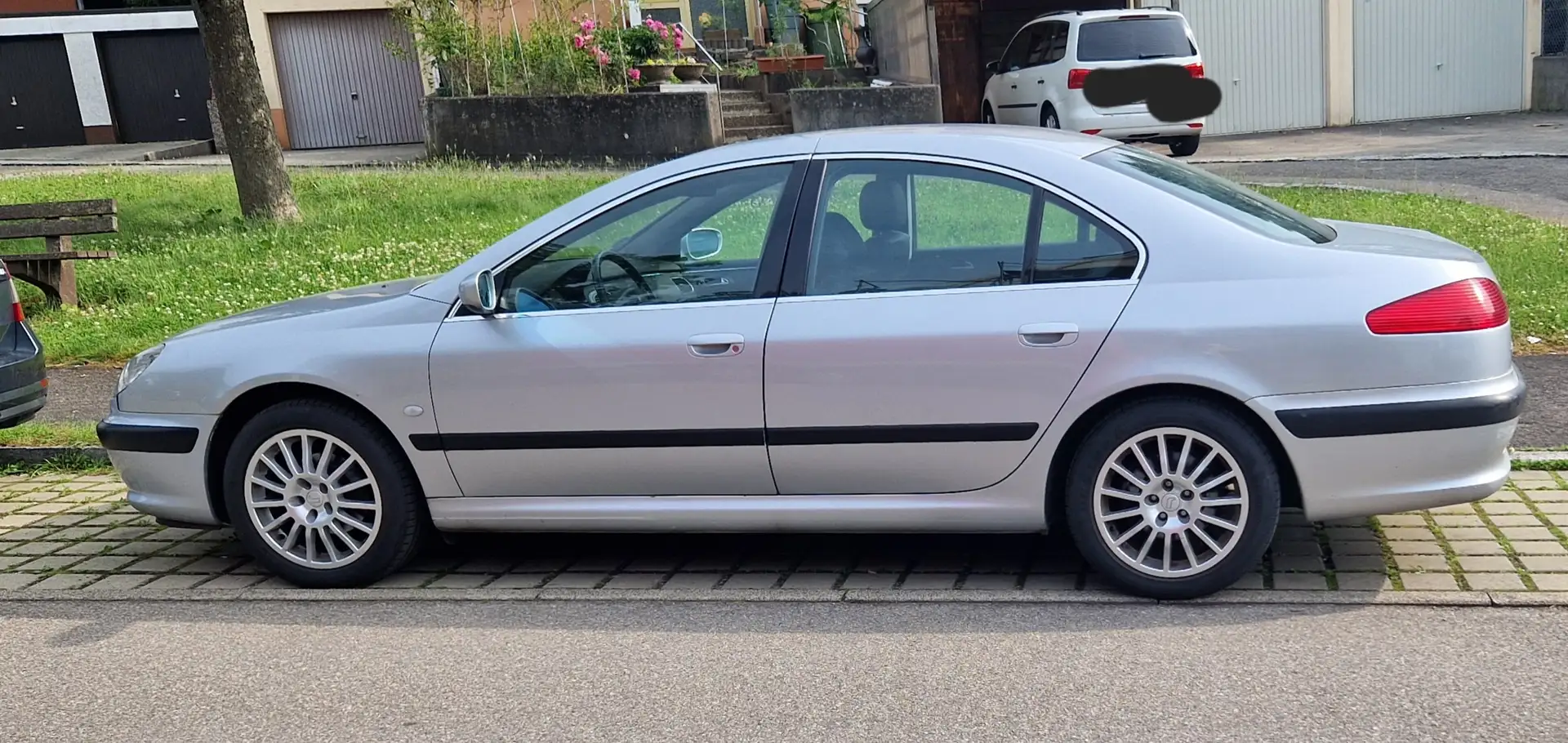 Peugeot 607 607 160 Grau - 1