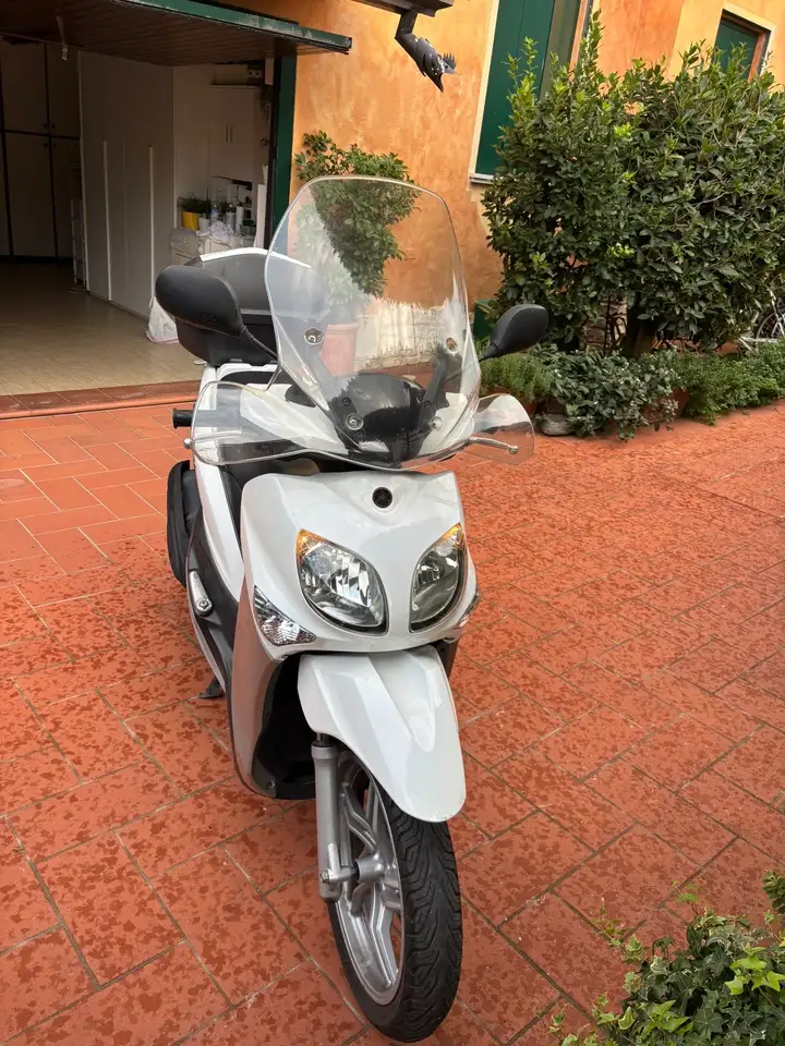 Yamaha Xenter 150