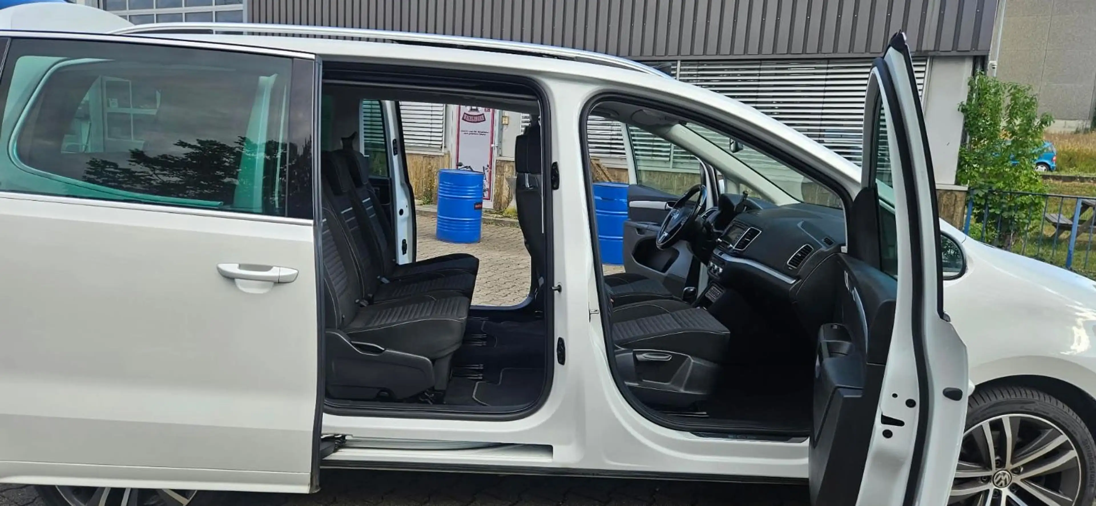 Volkswagen Sharan Cup BMT — photo 9