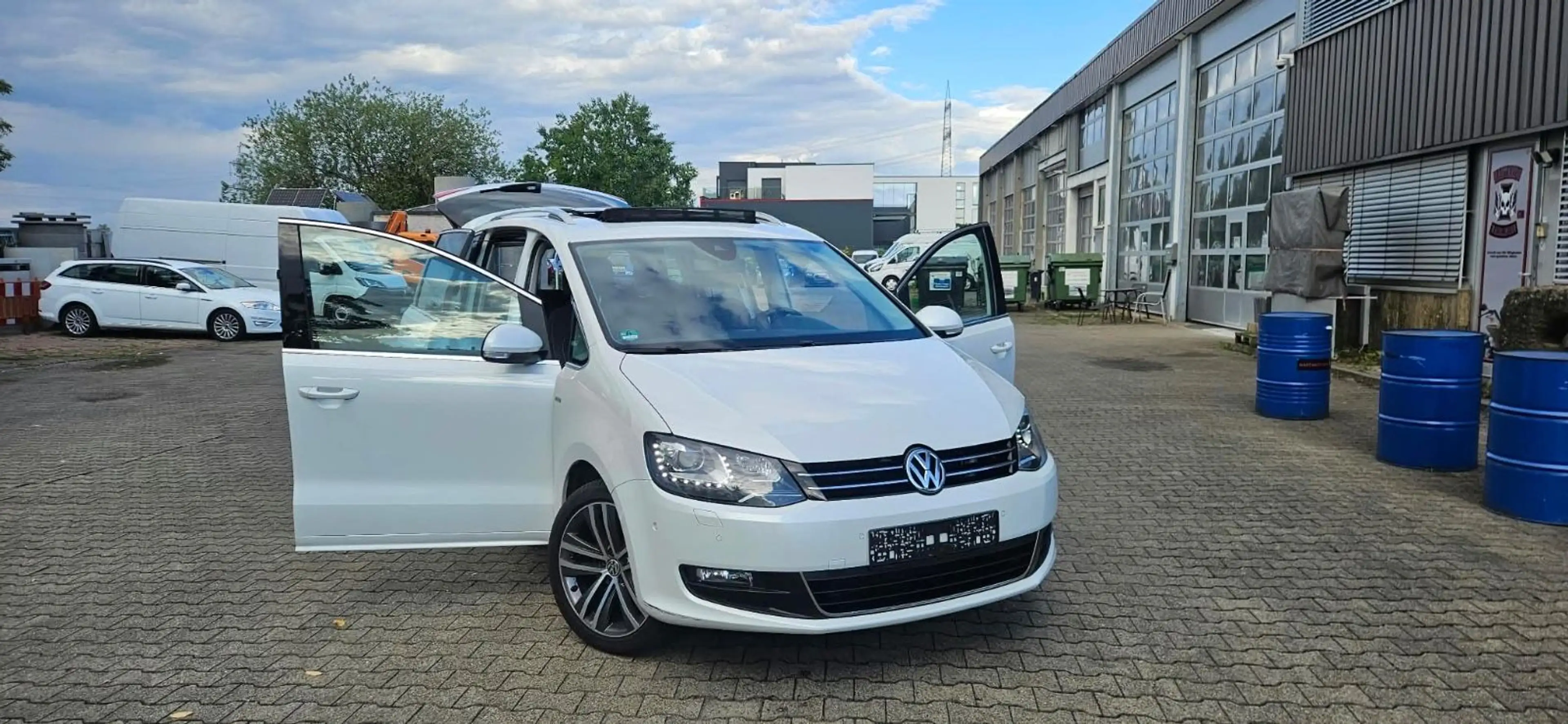 Volkswagen Sharan Cup BMT — photo 5