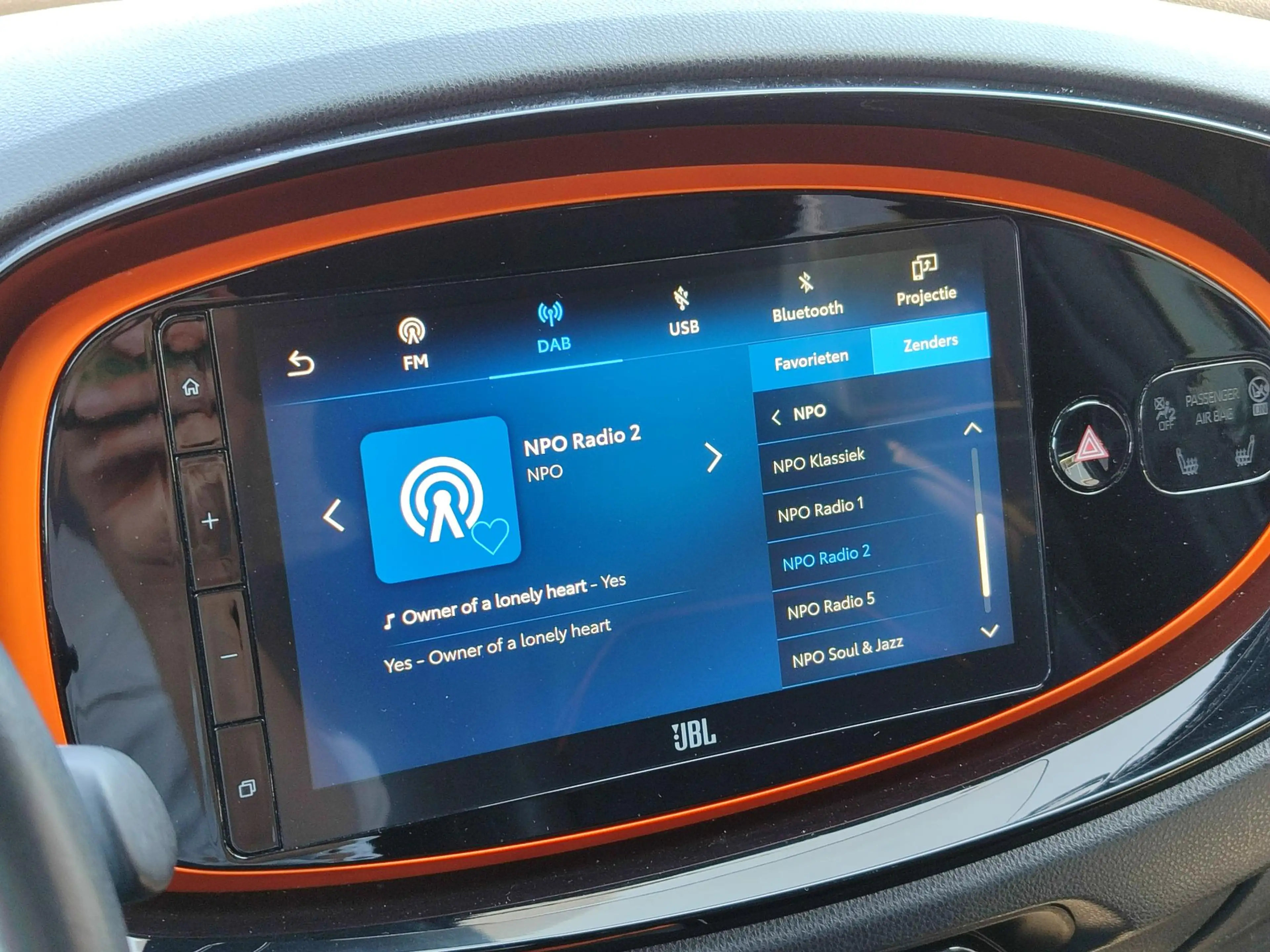 Toyota Aygo X LIMITED AUTOMAAT CABRIO NL-AUTO 18"LM-VELGEN PRIVA — photo 22
