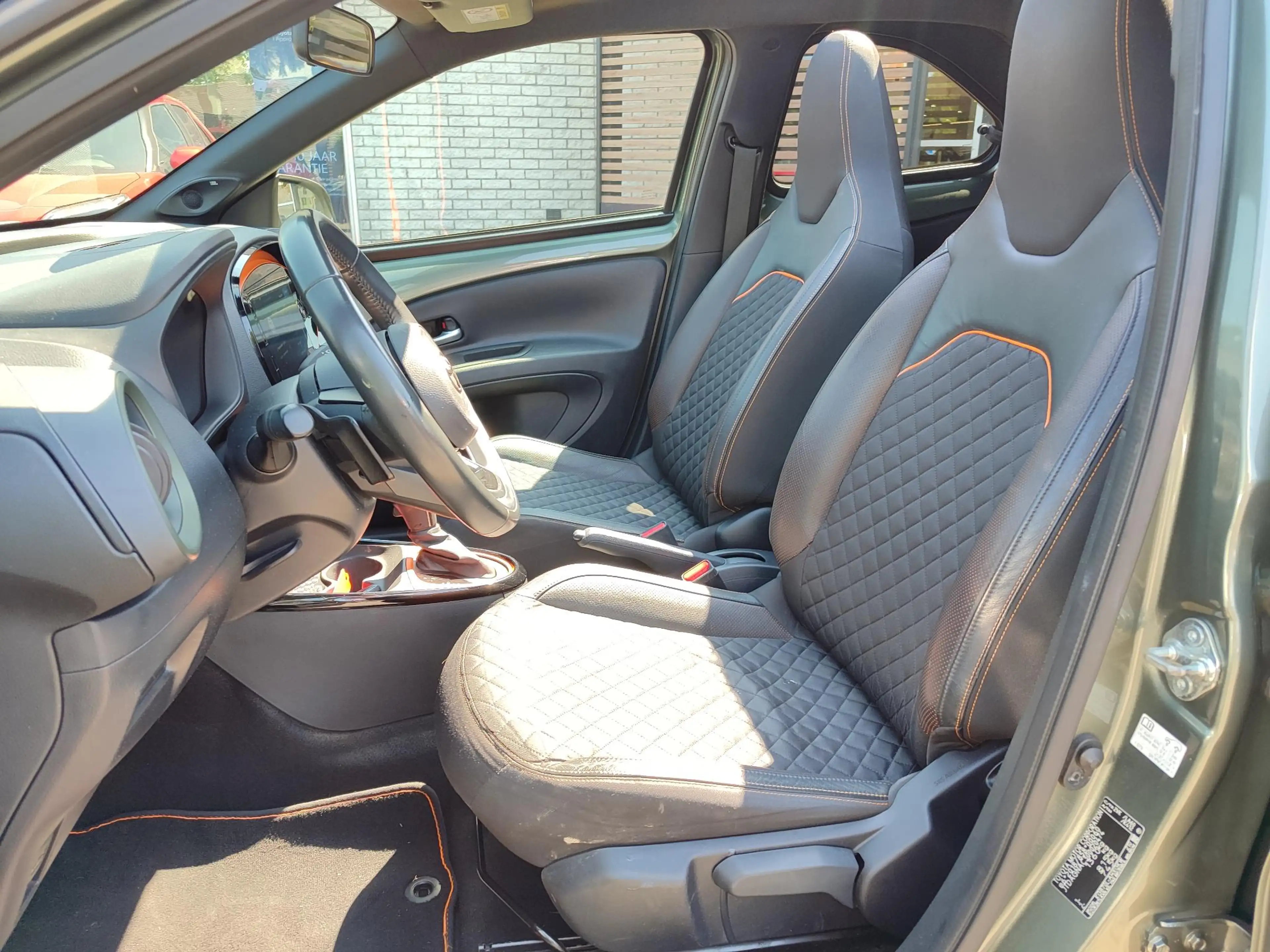 Toyota Aygo X LIMITED AUTOMAAT CABRIO NL-AUTO 18"LM-VELGEN PRIVA — photo 10