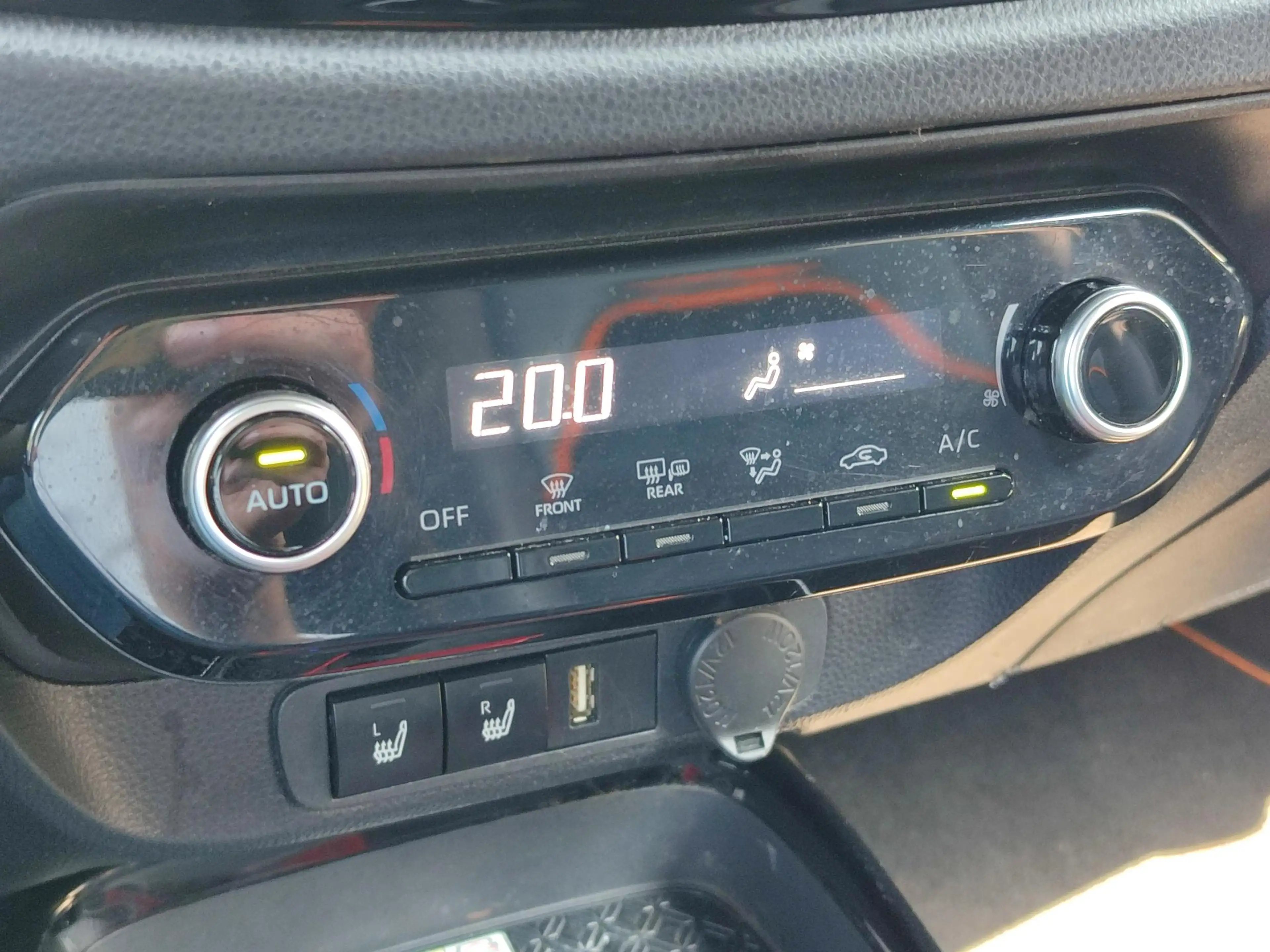 Toyota Aygo X LIMITED AUTOMAAT CABRIO NL-AUTO 18"LM-VELGEN PRIVA — photo 23
