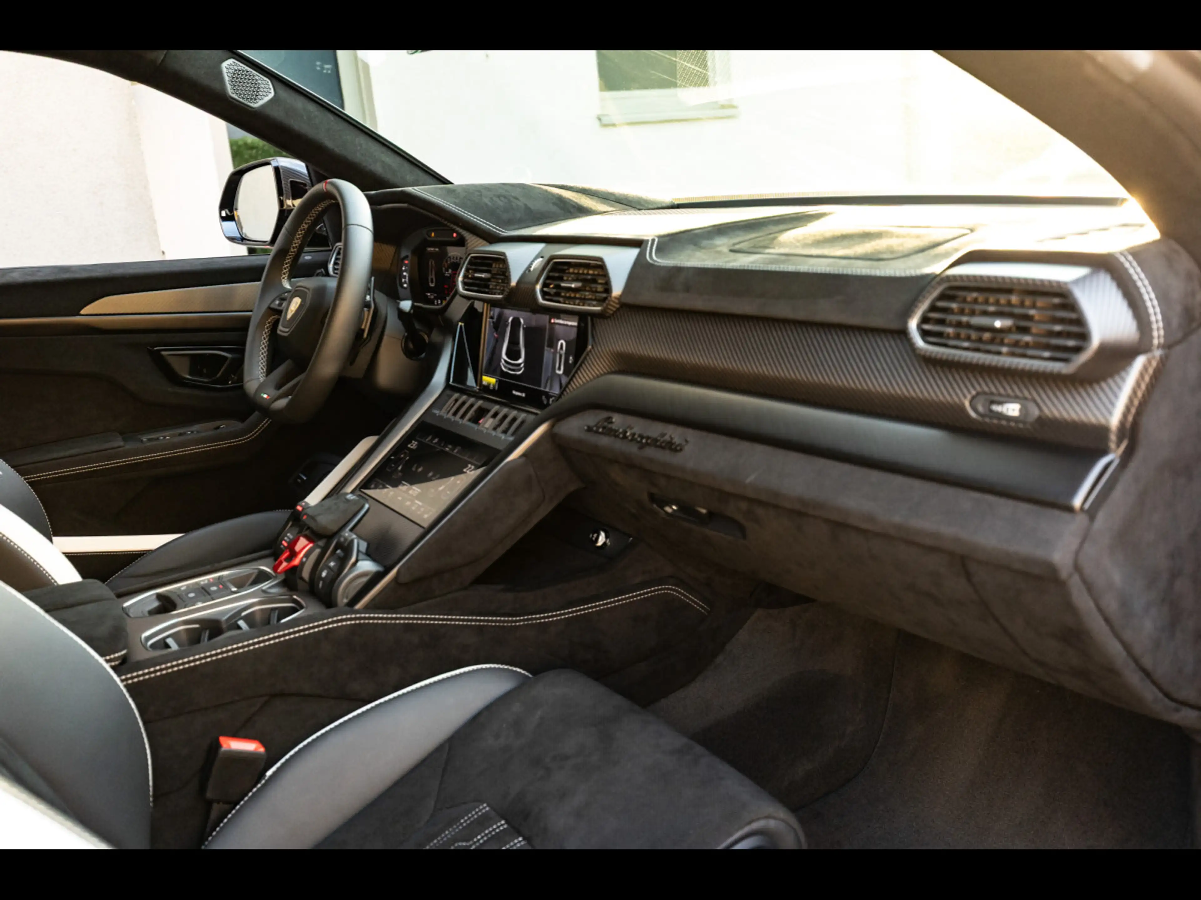 Lamborghini Urus PERFORMANTE 4.0 V8 666°SATIN PPF°AKRA°CARBON FULL — photo 14