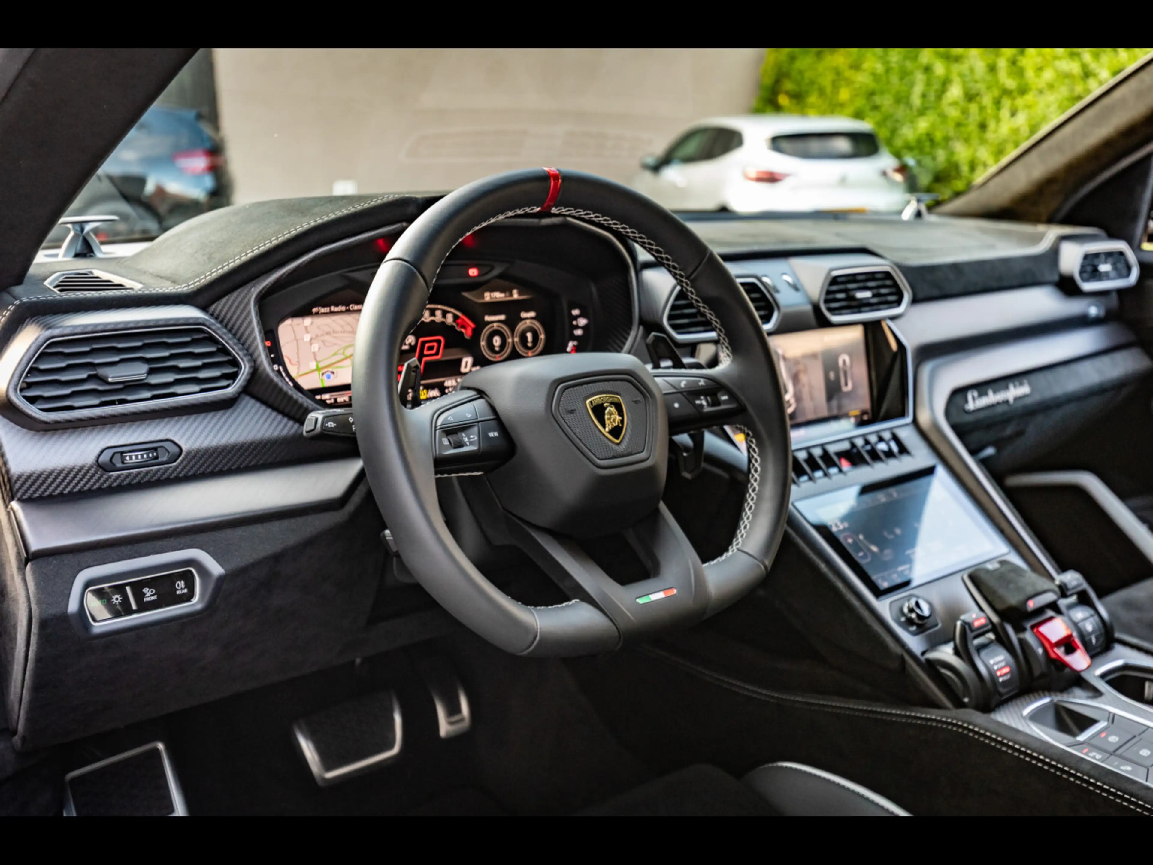 Lamborghini Urus PERFORMANTE 4.0 V8 666°SATIN PPF°AKRA°CARBON FULL — photo 9