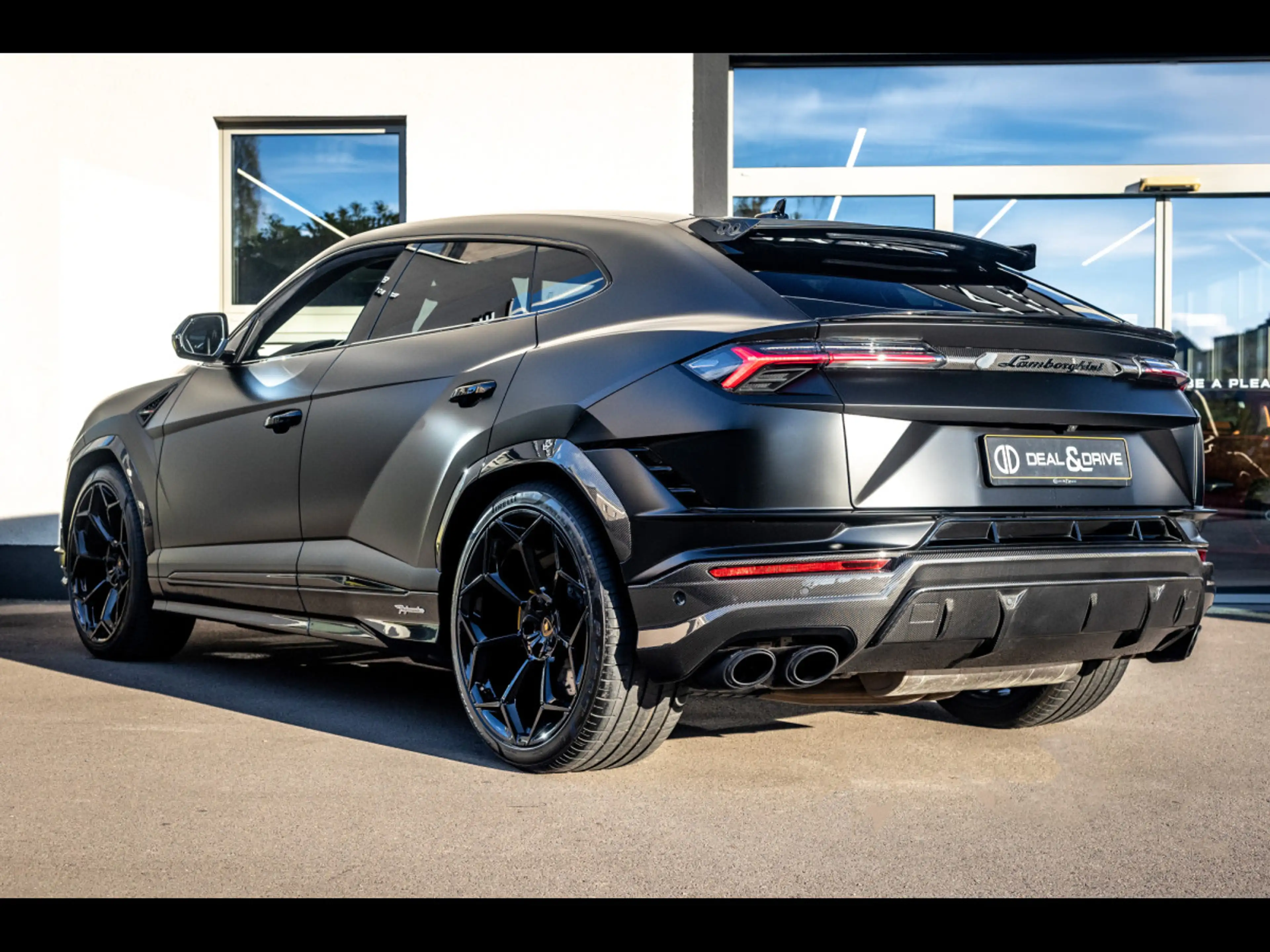 Lamborghini Urus PERFORMANTE 4.0 V8 666°SATIN PPF°AKRA°CARBON FULL — photo 3