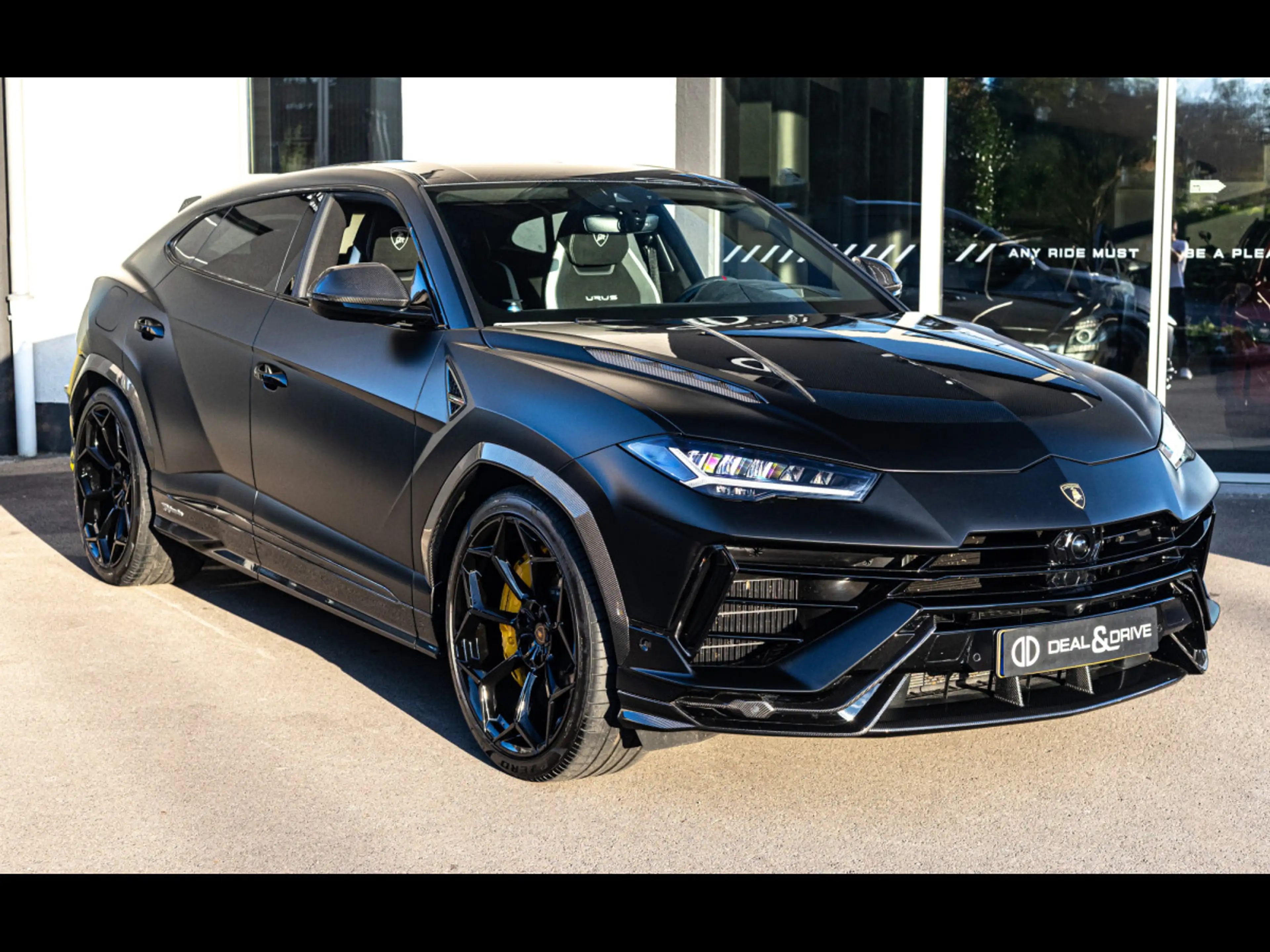 Lamborghini Urus PERFORMANTE 4.0 V8 666°SATIN PPF°AKRA°CARBON FULL — photo 6