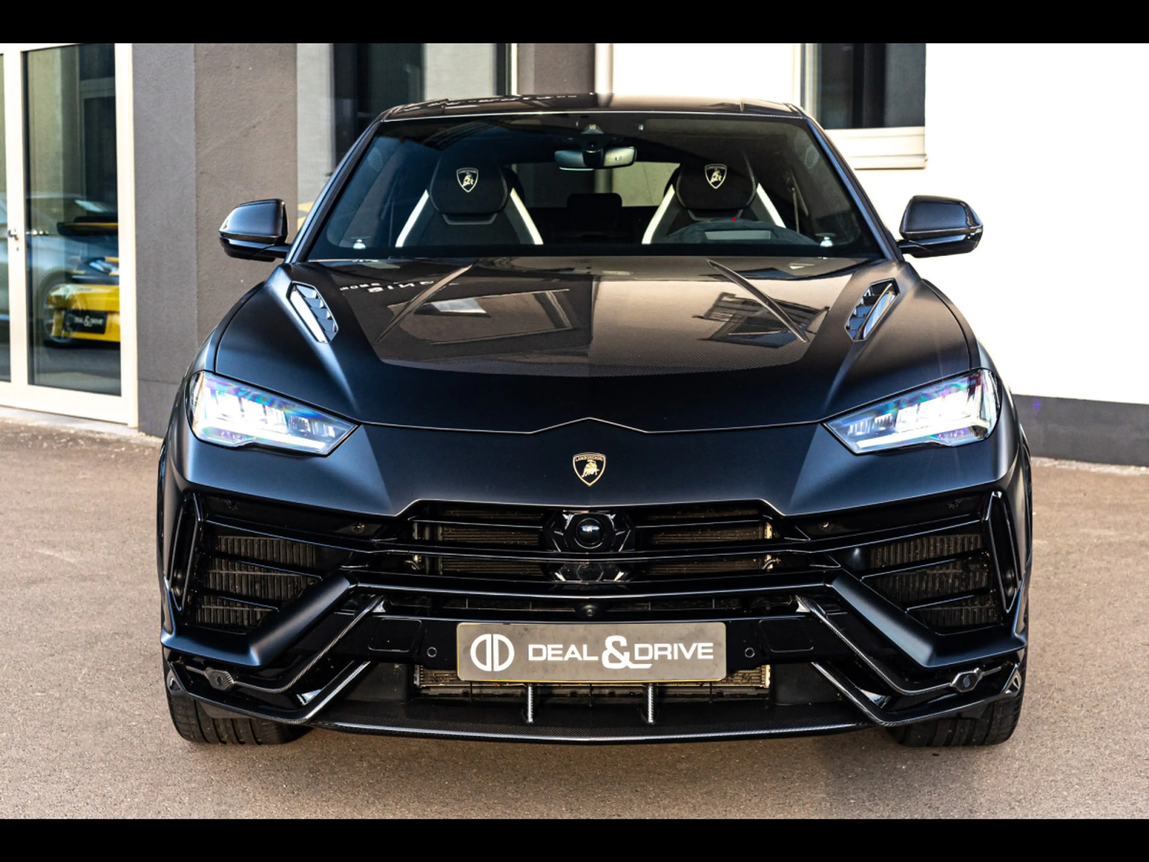 Lamborghini Urus PERFORMANTE 4.0 V8 666°SATIN PPF°AKRA°CARBON FULL — photo 5