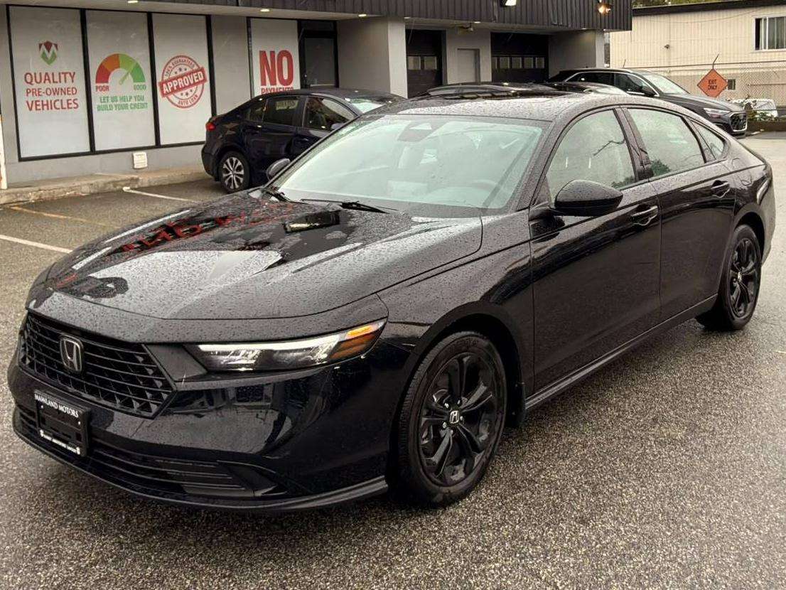 2025 HONDA Accord — view 9