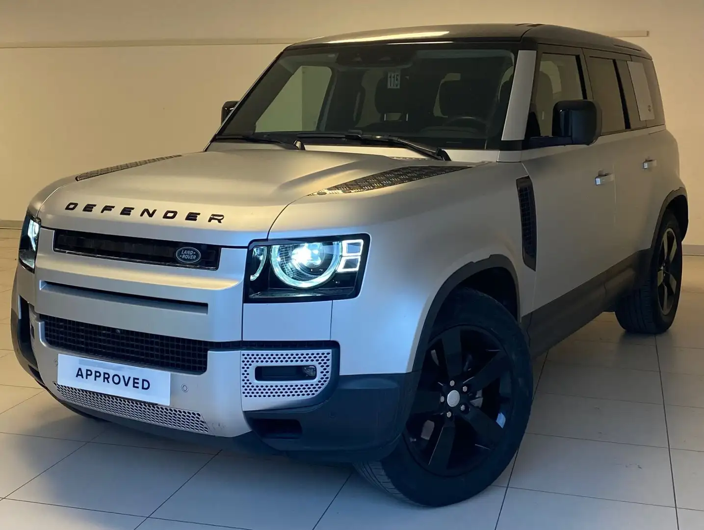 Land Rover Defender 110 2.0 SD4 240CV AWD Auto First Edition Grigio - 1