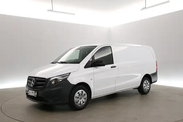 Mercedes-Benz Vito view 8