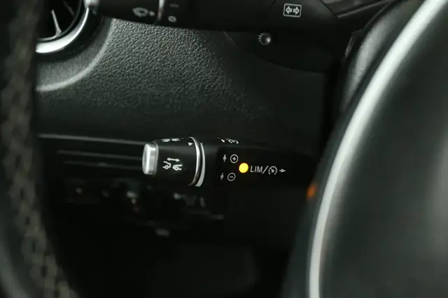 Mercedes-Benz Vito view 15