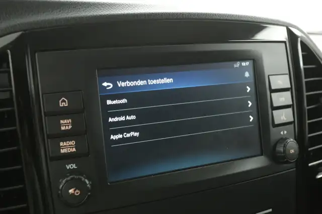 Mercedes-Benz Vito view 12