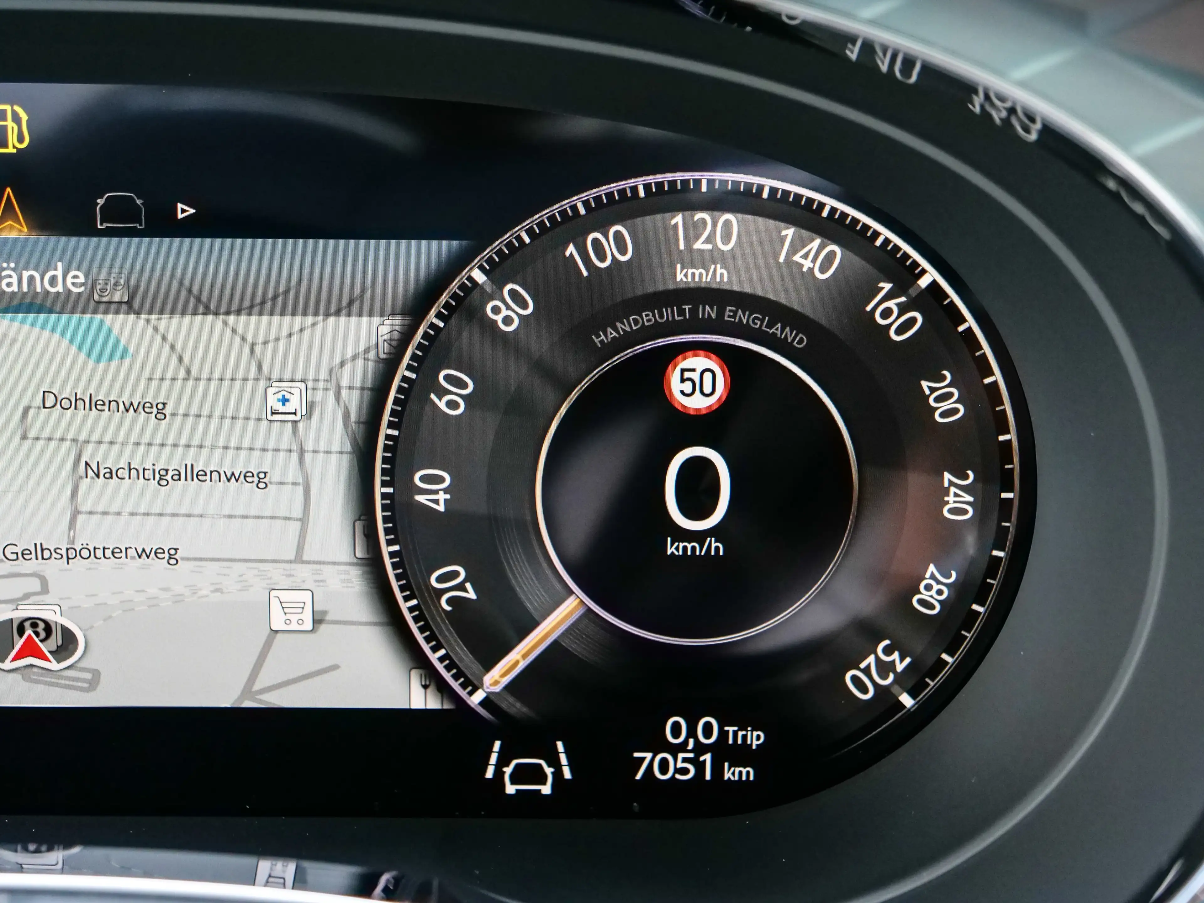 Bentley Bentayga Speed Black Sapphire, Leather, Touring — photo 14