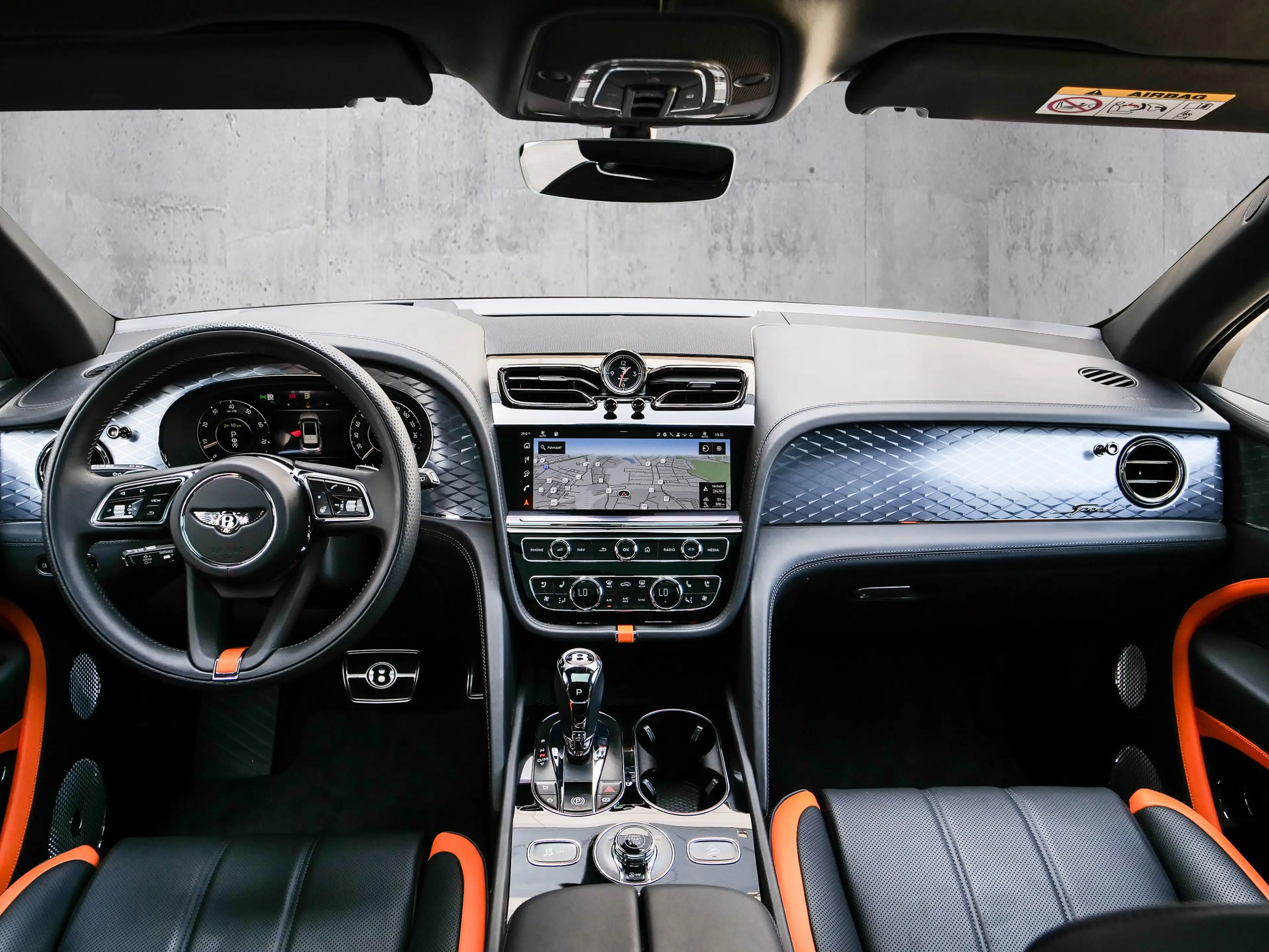 Bentley Bentayga Speed Black Sapphire, Leather, Touring — photo 7