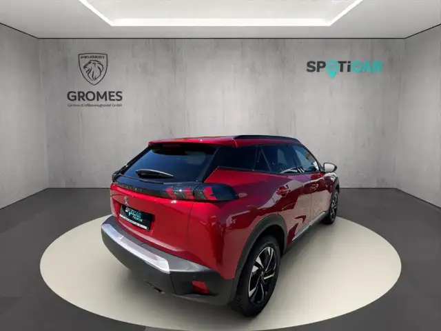 Peugeot 2008 view 3