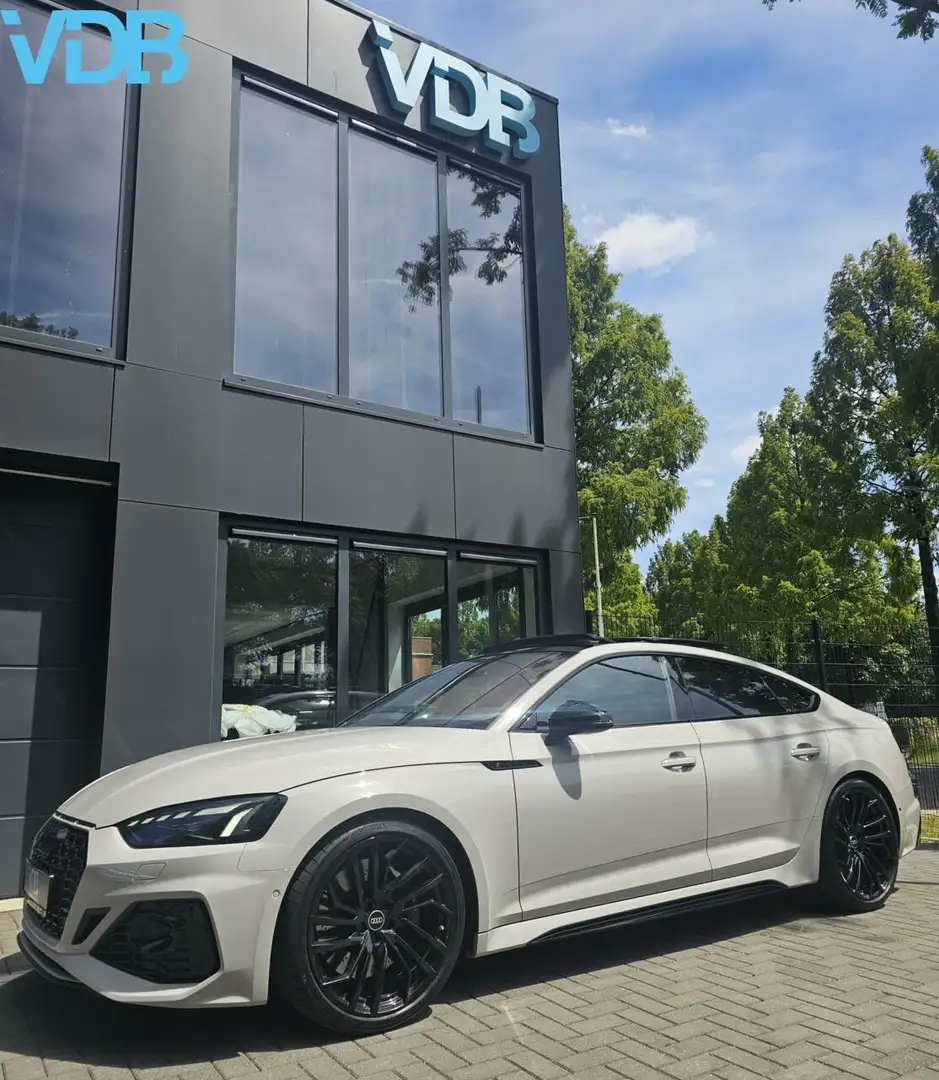 Audi RS5 2.9 TFSI RS 5 quattro Grijs - 2