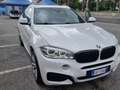 BMW X6 M Weiß - thumbnail 2