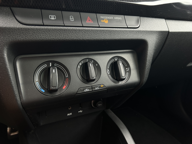 Skoda Fabia Combi 1.2 TSI MONTE CARLO CRUISE AIRCO LMV — photo 10