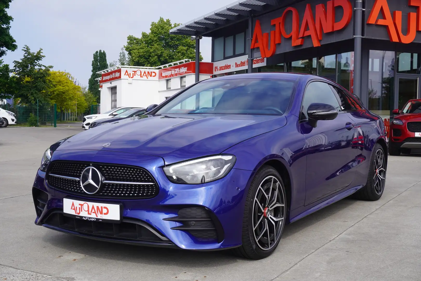 Mercedes-Benz E 220 E220 d AMG Line LED Navi ACC Burmester 360° DAB Bleu - 2