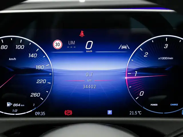 Mercedes-Benz E-Class view 15