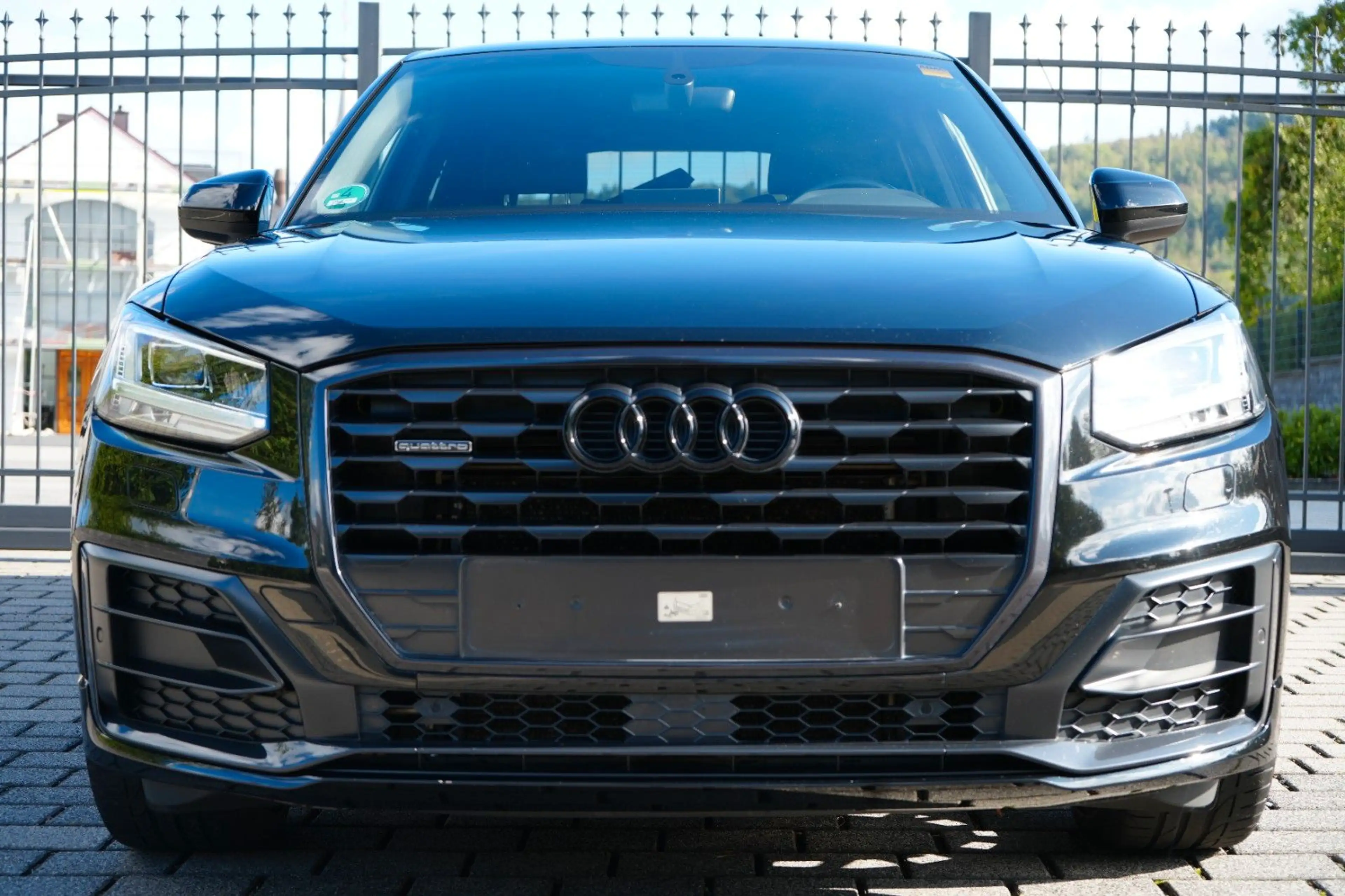 Audi Q2 40 TFSI quattro Aut./1.Hand/3xS-Line/ACC/Kame — photo 2