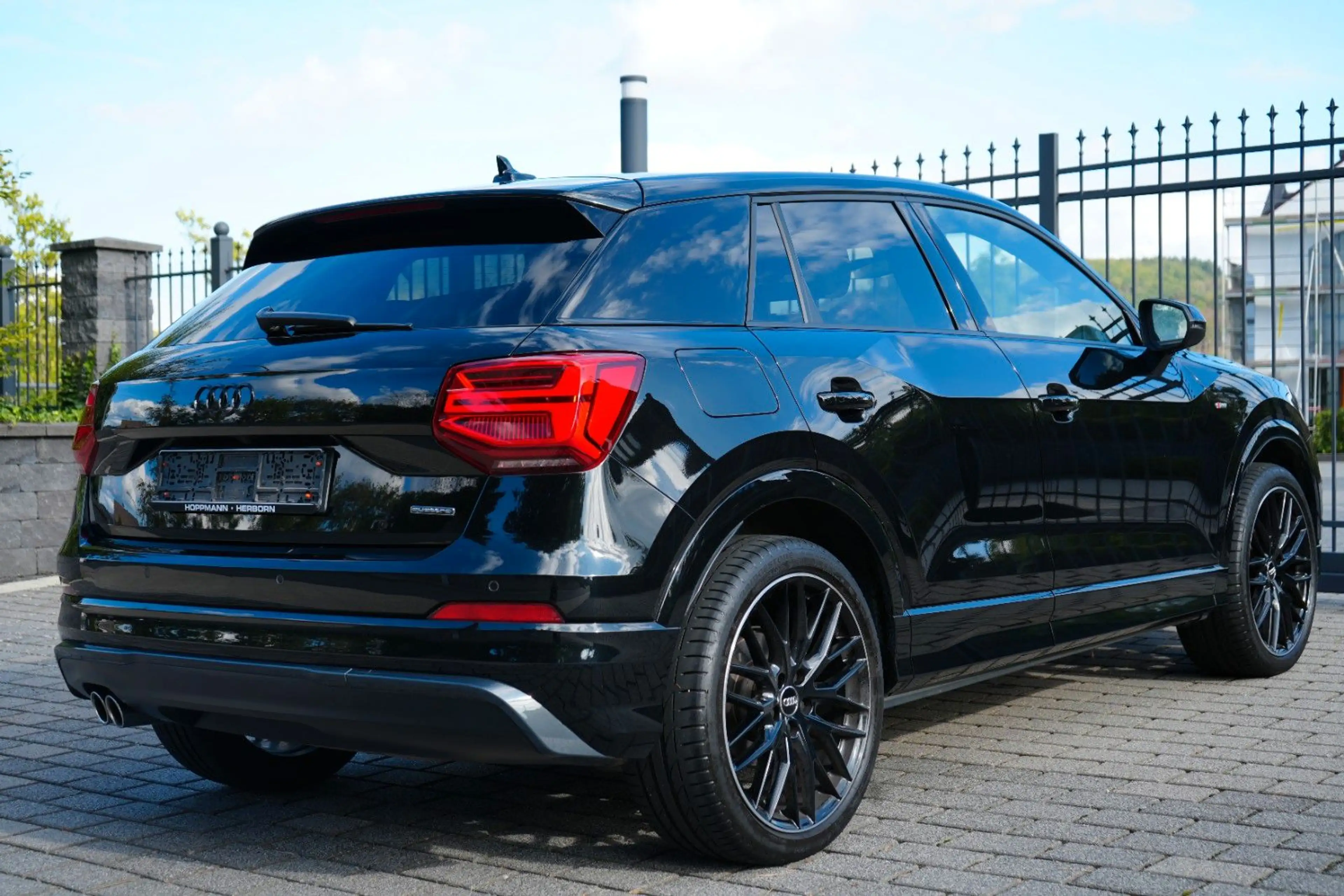 Audi Q2 40 TFSI quattro Aut./1.Hand/3xS-Line/ACC/Kame — photo 7
