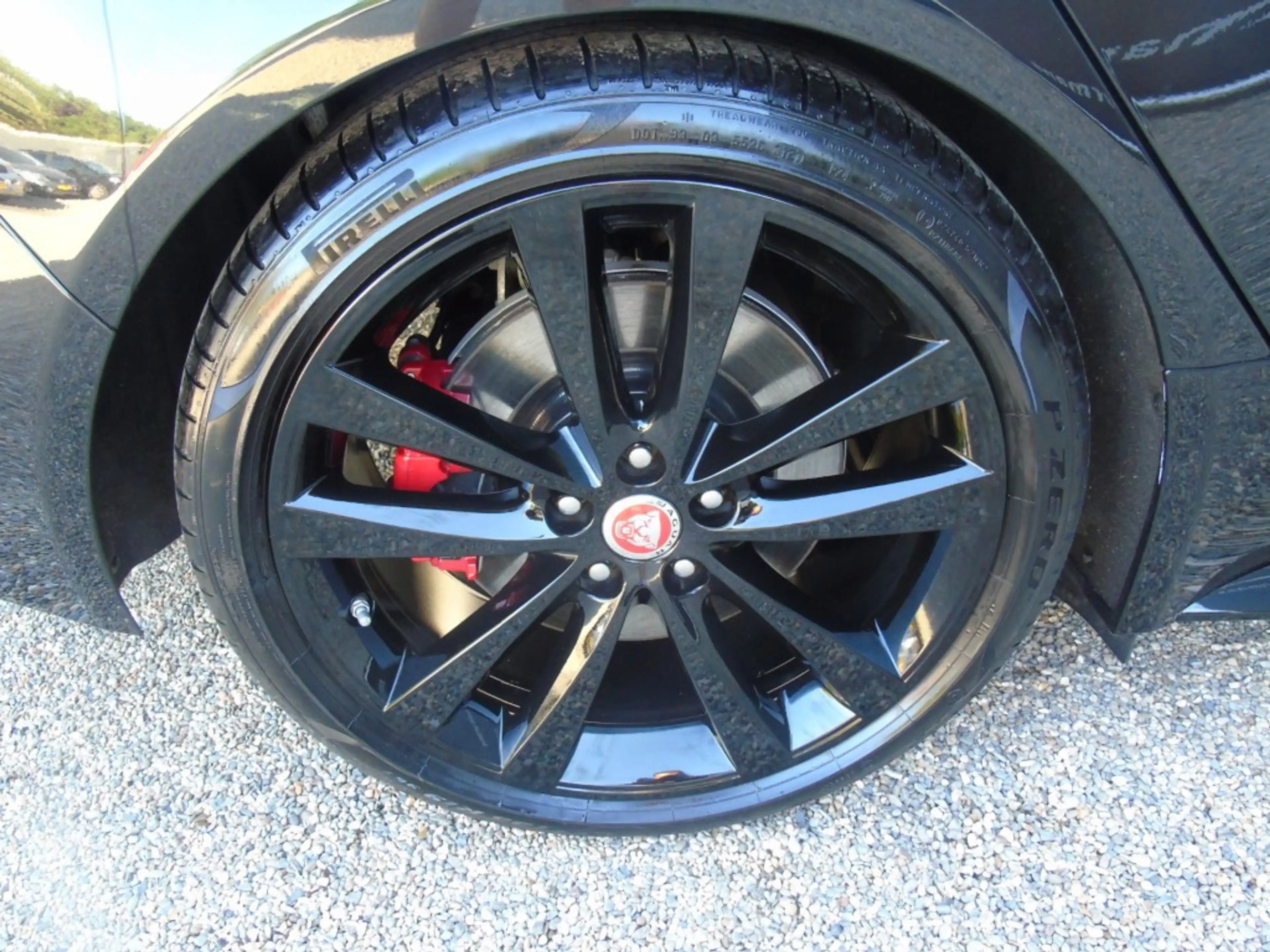 Jaguar XE XE P250 R-Dynamic - 2022 - 31DKM - Panodak - 19 - — photo 15