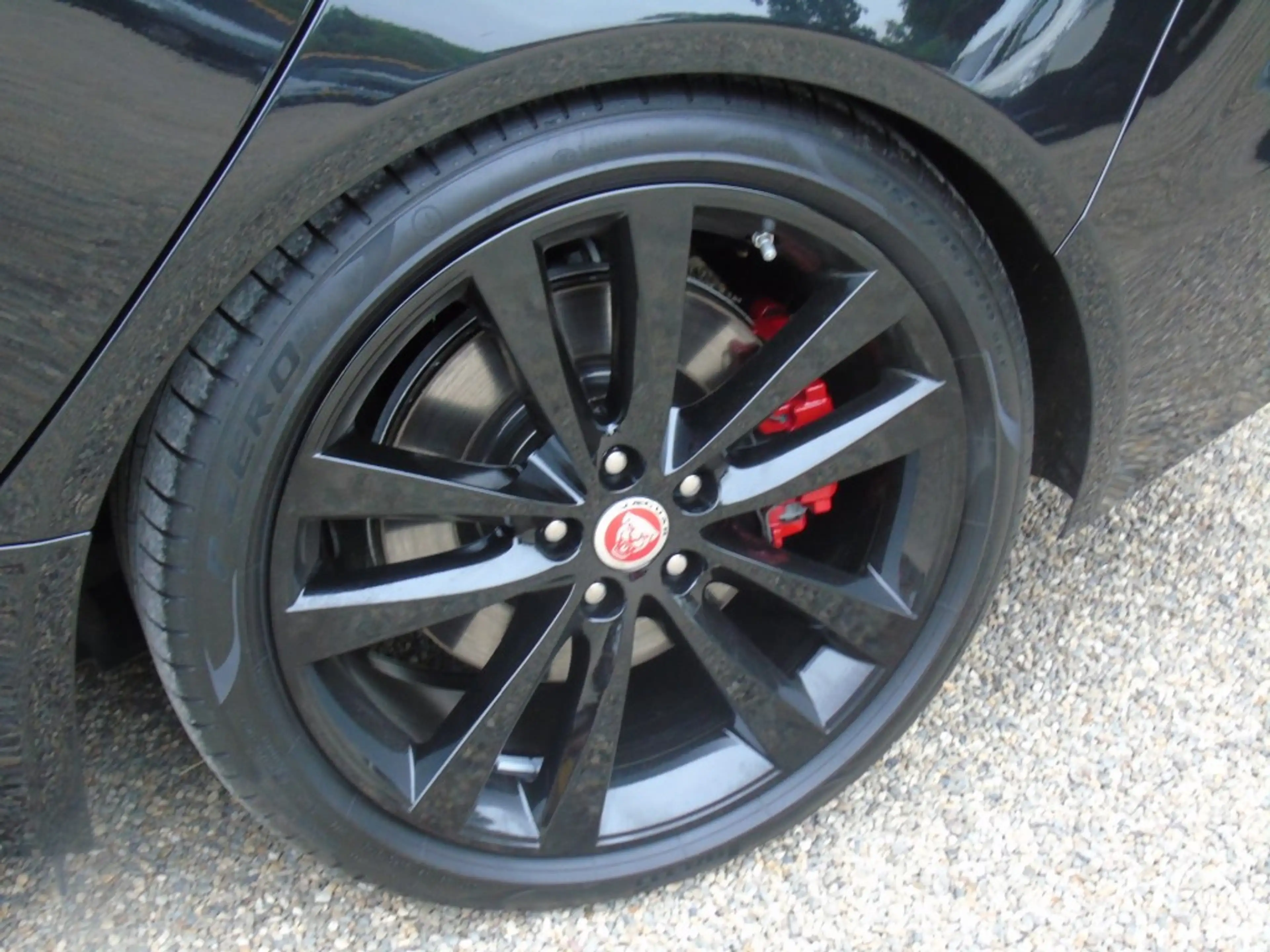 Jaguar XE XE P250 R-Dynamic - 2022 - 31DKM - Panodak - 19 - — photo 14