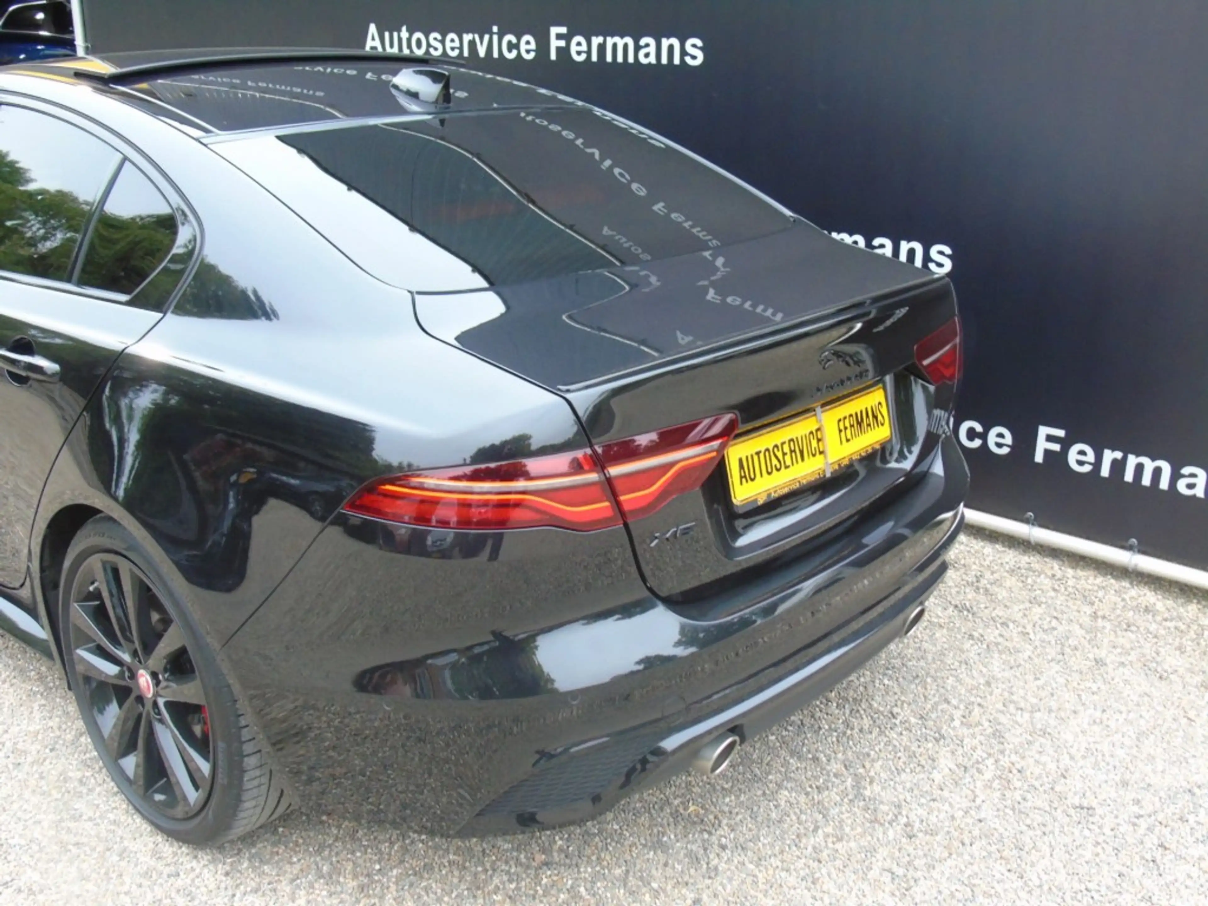 Jaguar XE XE P250 R-Dynamic - 2022 - 31DKM - Panodak - 19 - — photo 8