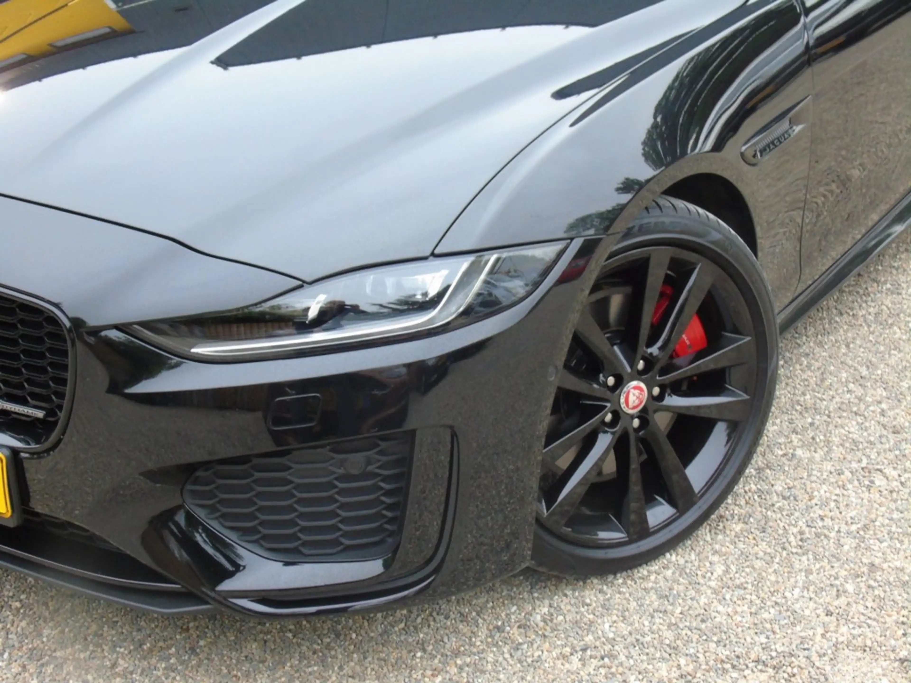 Jaguar XE XE P250 R-Dynamic - 2022 - 31DKM - Panodak - 19 - — photo 11