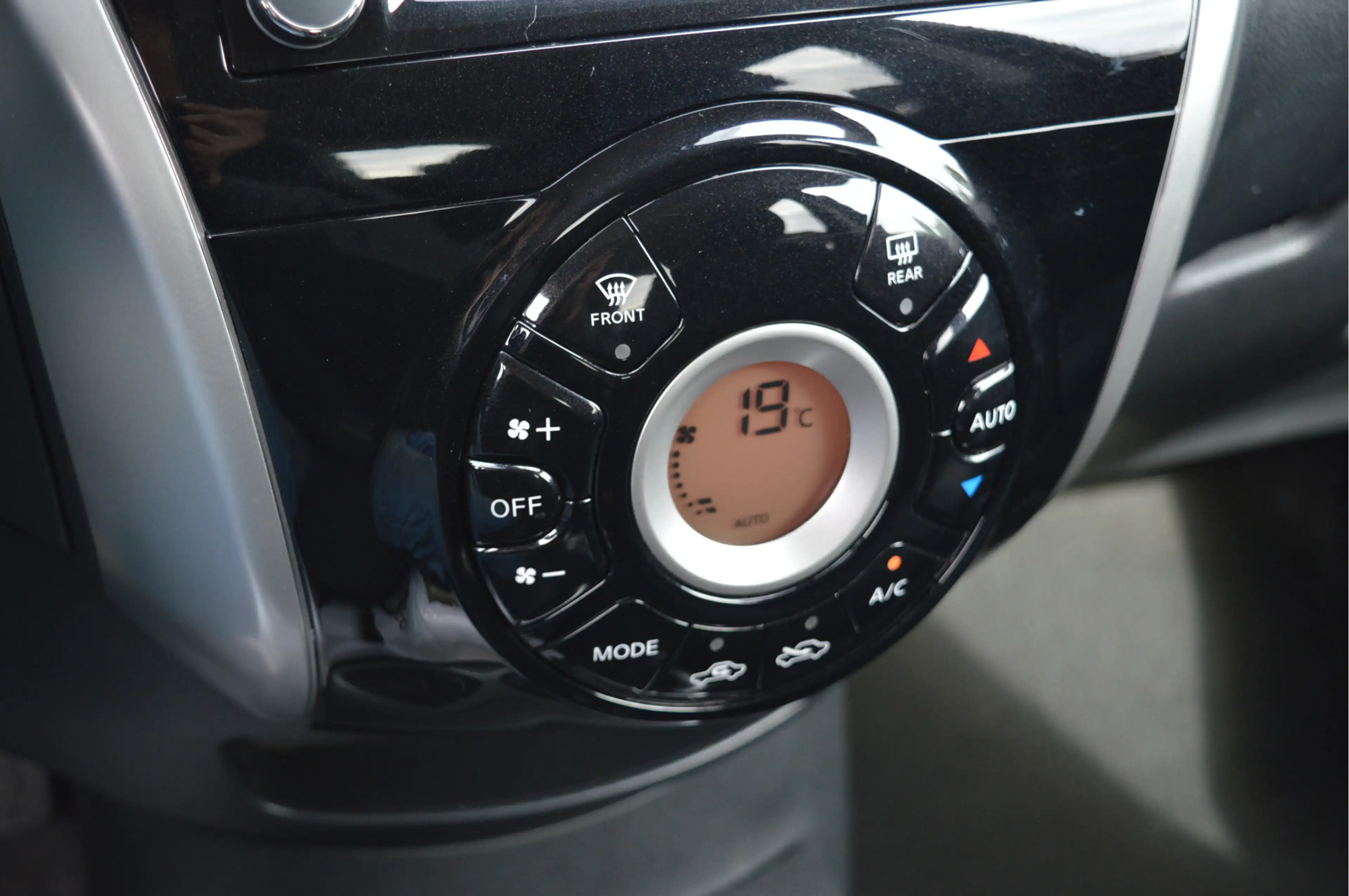 Nissan Note 1.2 Connect Edition | Navi/Trekhaak/Clima | Verzor — photo 14