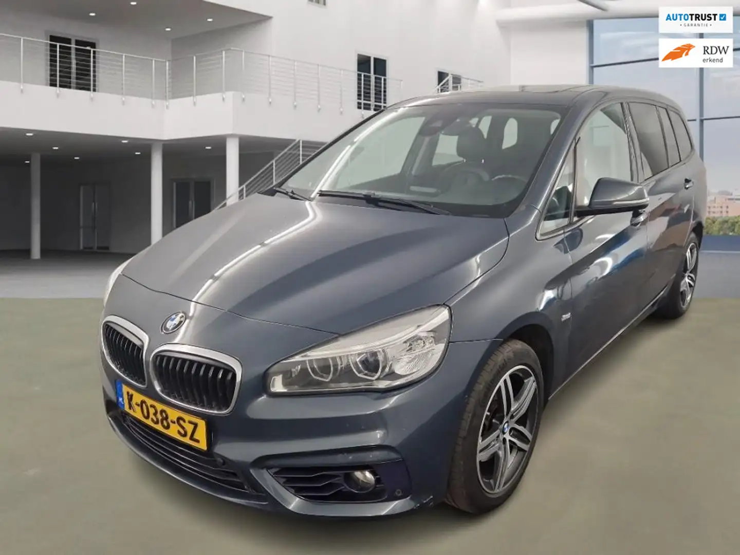 BMW 216 2-serie Gran Tourer 216d M Sport / Rijdt en schake Grijs - 1