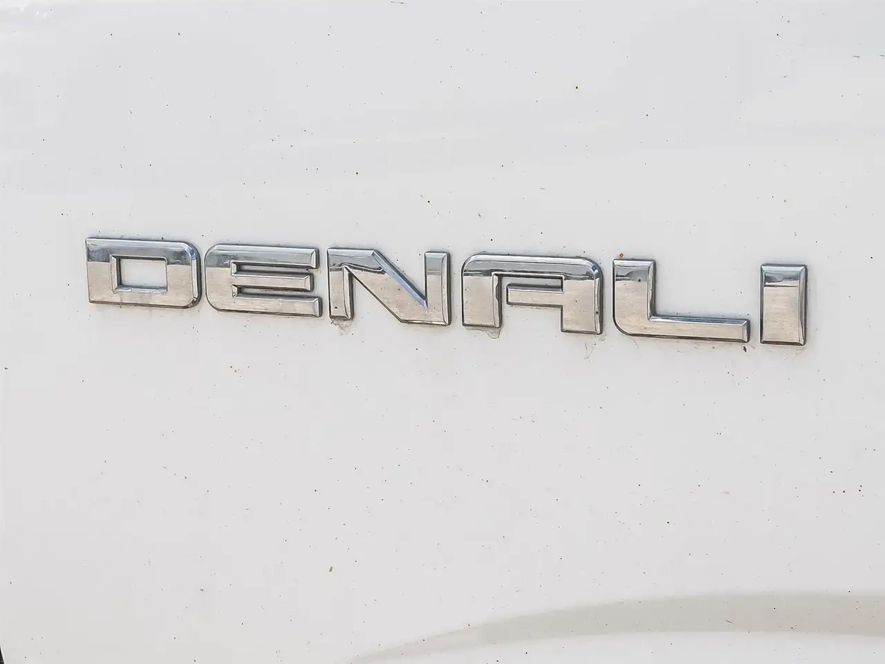 GMC Canyon снимка GMC Canyon