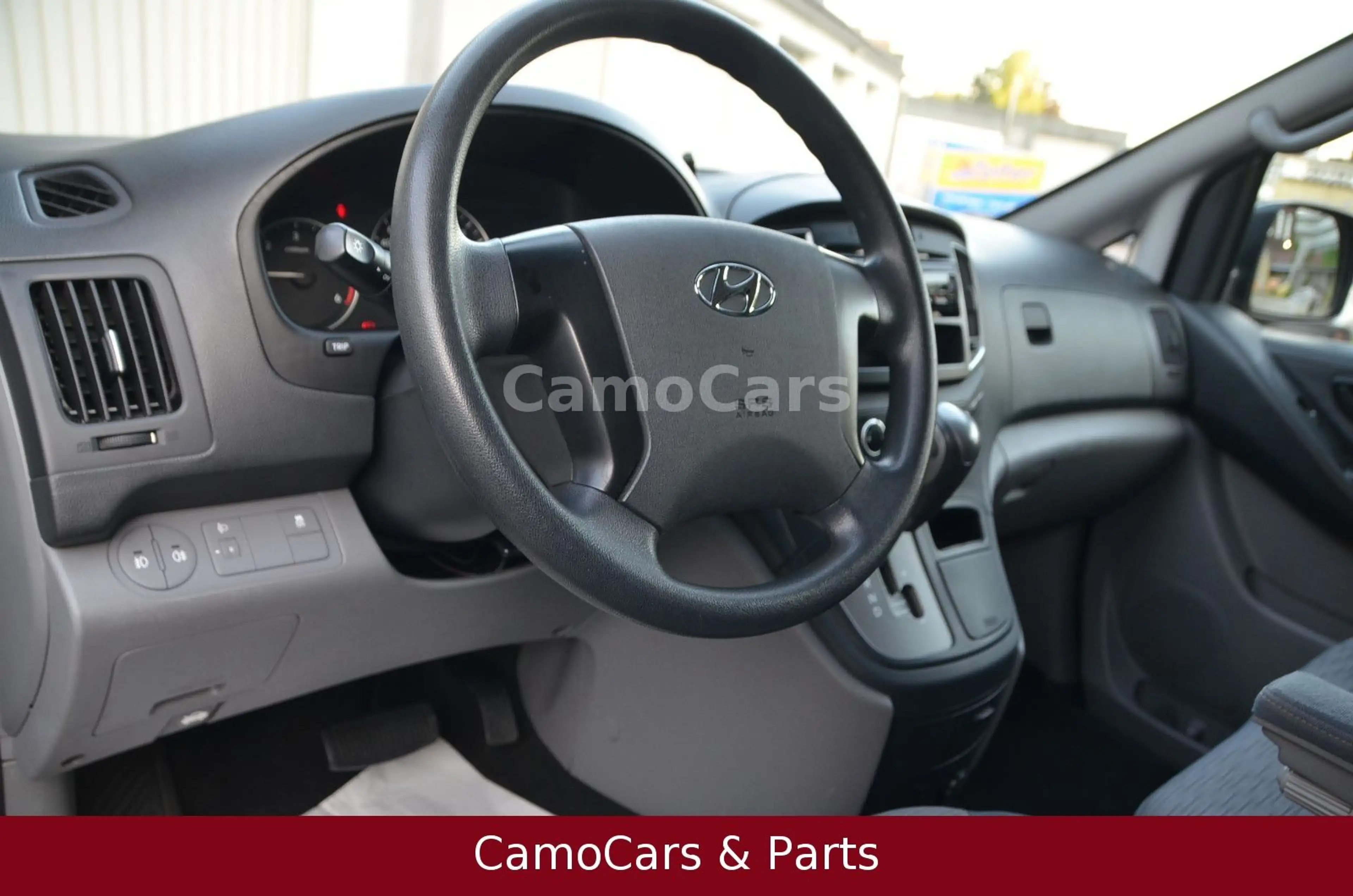 Hyundai H-1 Kasten Granf Startex Klima AHK Sortimo — photo 8