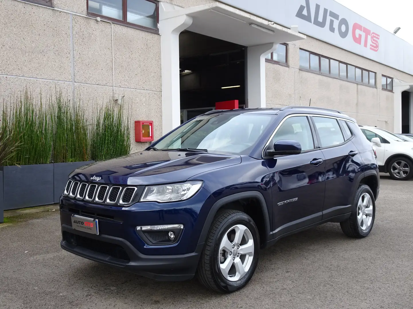 Jeep Compass Compass 2.0 mjt Longitude 4wd 140cv auto Unipro Blu/Azzurro - 1