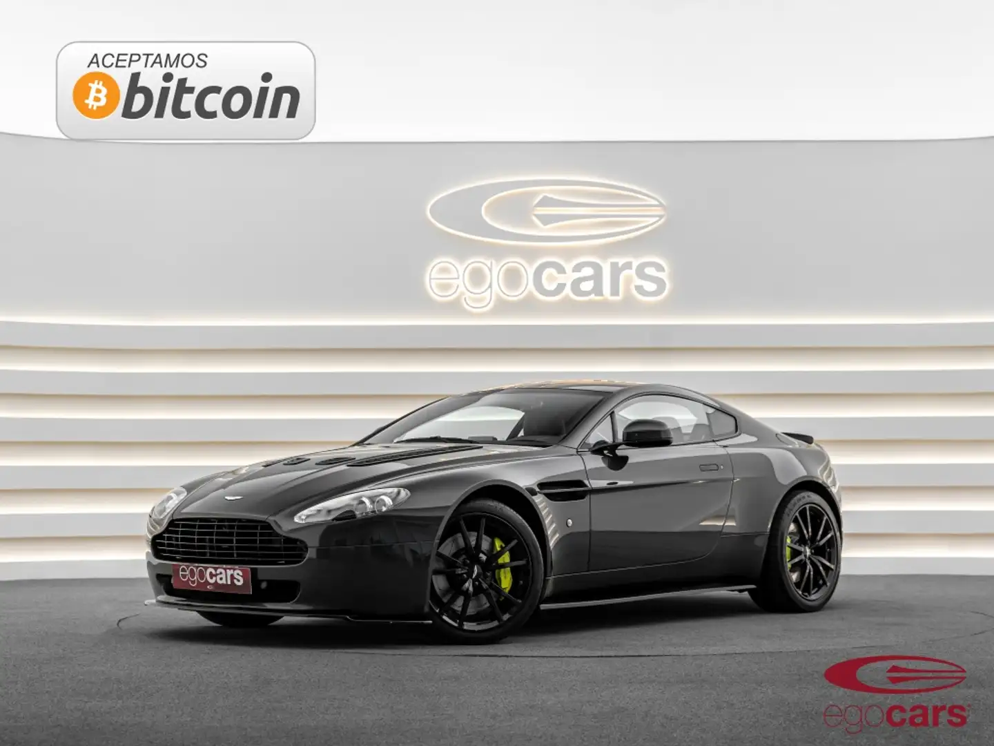 Aston Martin Vantage Gris - 1