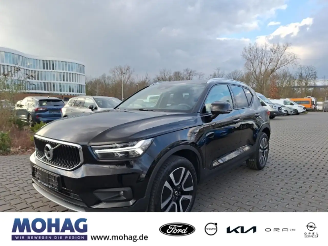 Volvo XC40