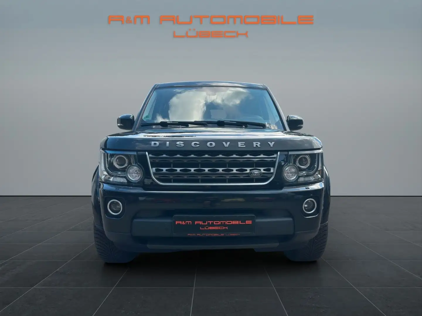 Land Rover Discovery 4 SDV6 Graphite Black - 2