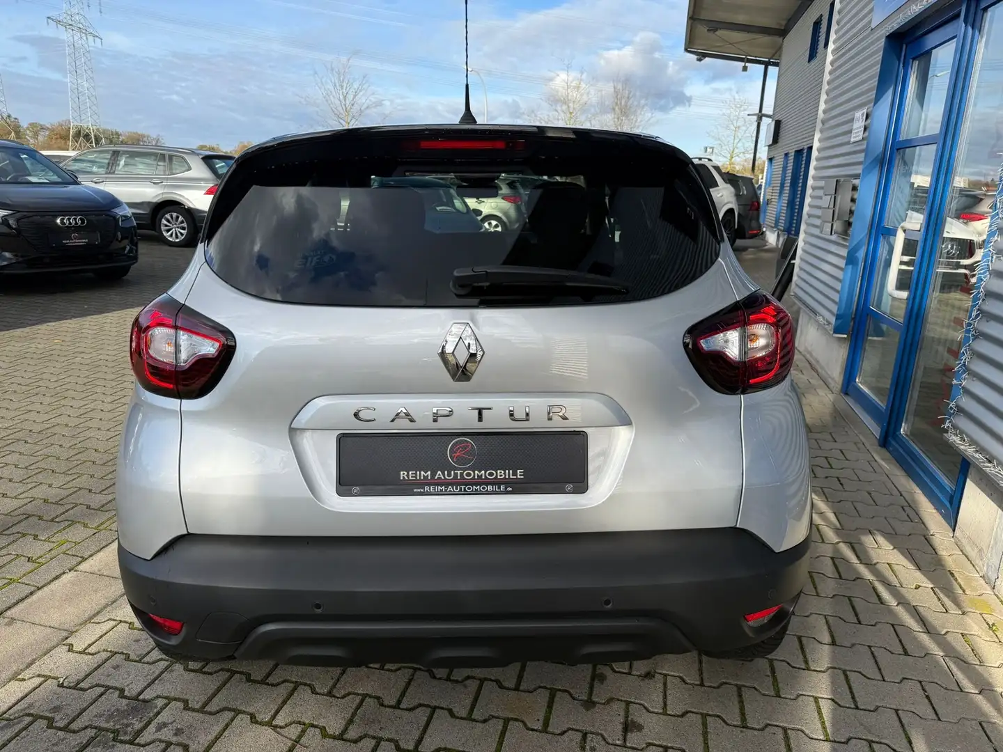 Renault Captur Limited TCe90 *NAVI*KLIMAAUTOMATIK*ALU* Argent - 2