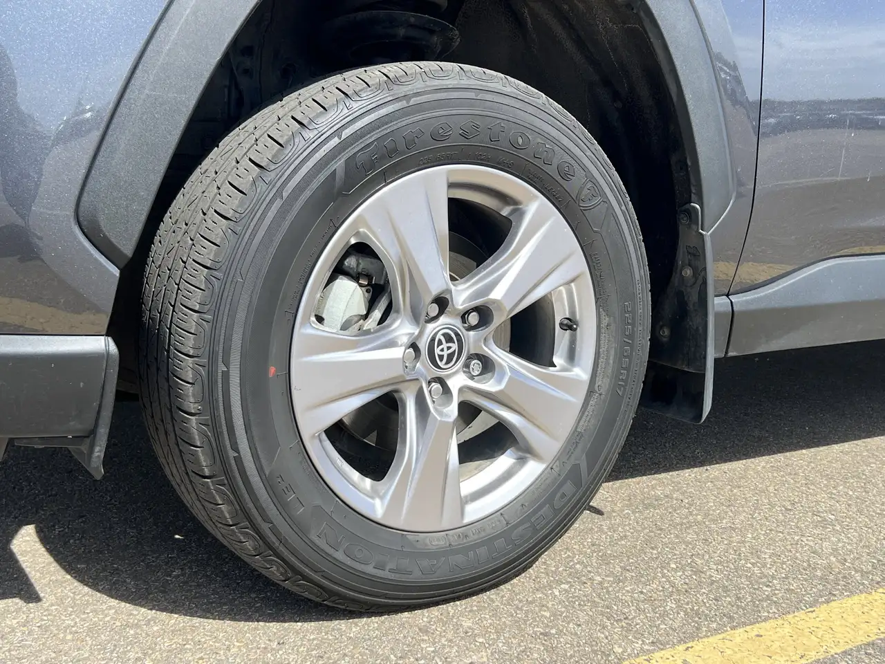 Toyota RAV 4 снимка Toyota RAV 4