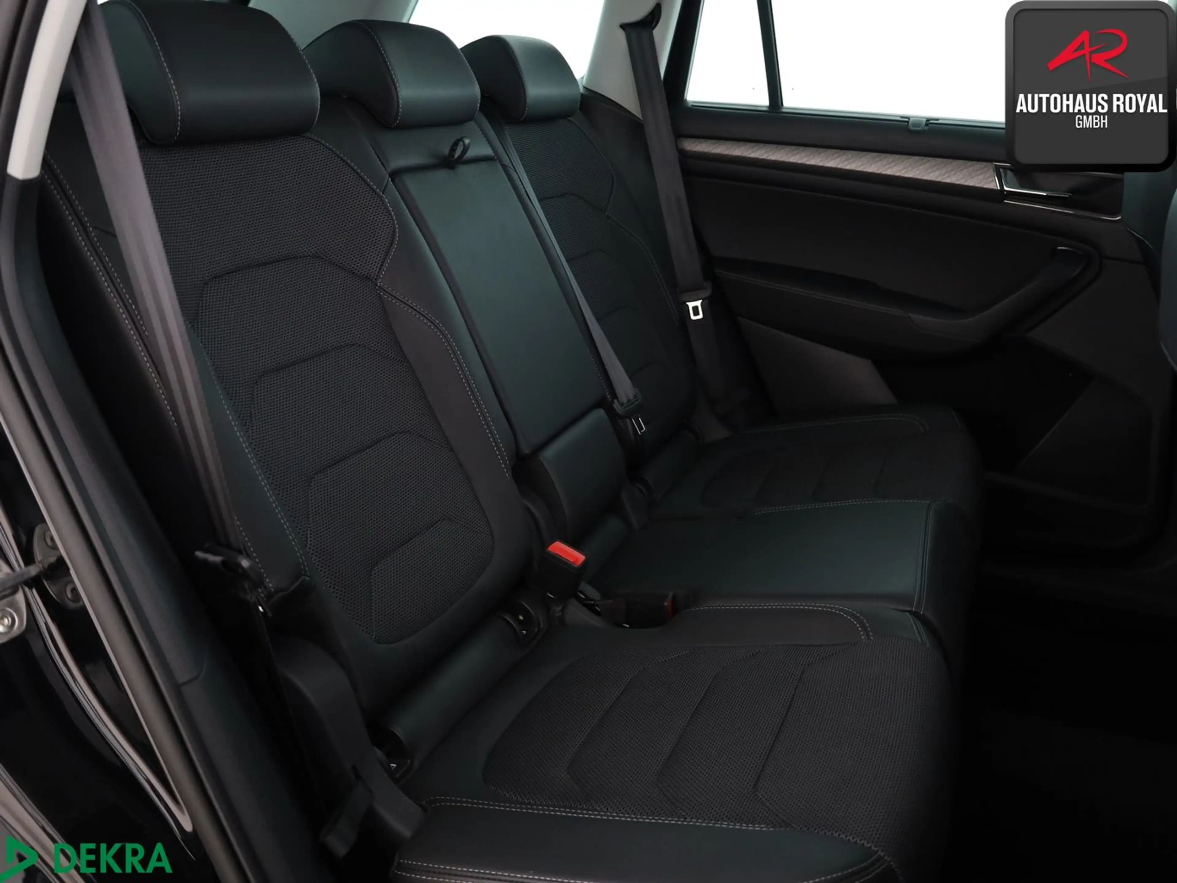 Skoda Kodiaq 2.0 TDI STYLE MATRIX,MEMORY,KAMERA,KESSY — photo 13