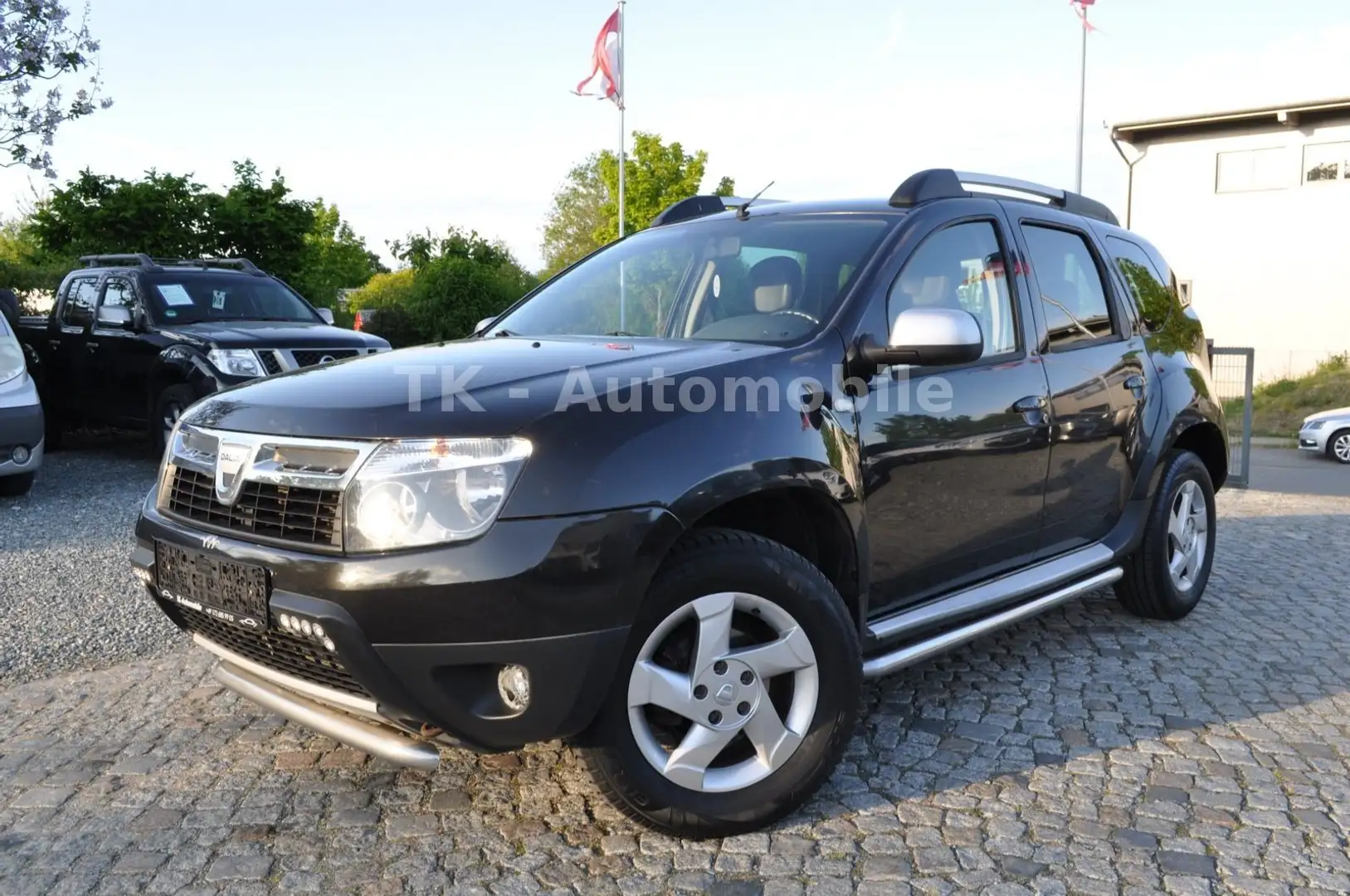 Dacia Duster I Prestige 4x4 /TÜV/AU NEU/KLIMA/AHK Negru - 1