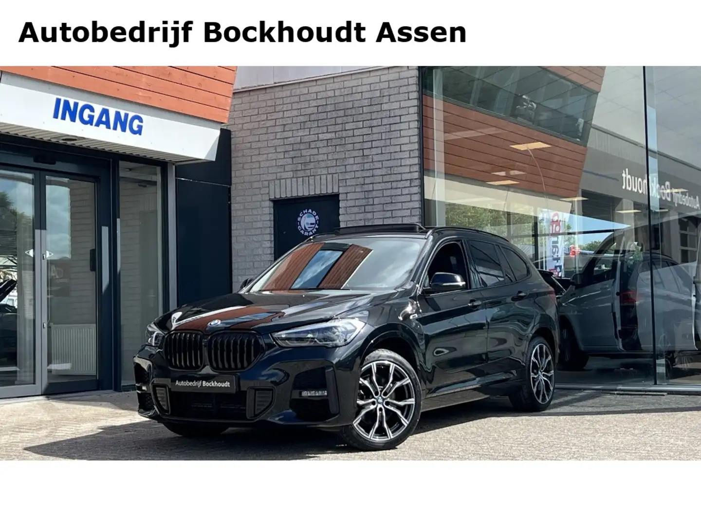 BMW X1 xDrive25e High Exec. | Pano | Head-Up | camera Schwarz - 1