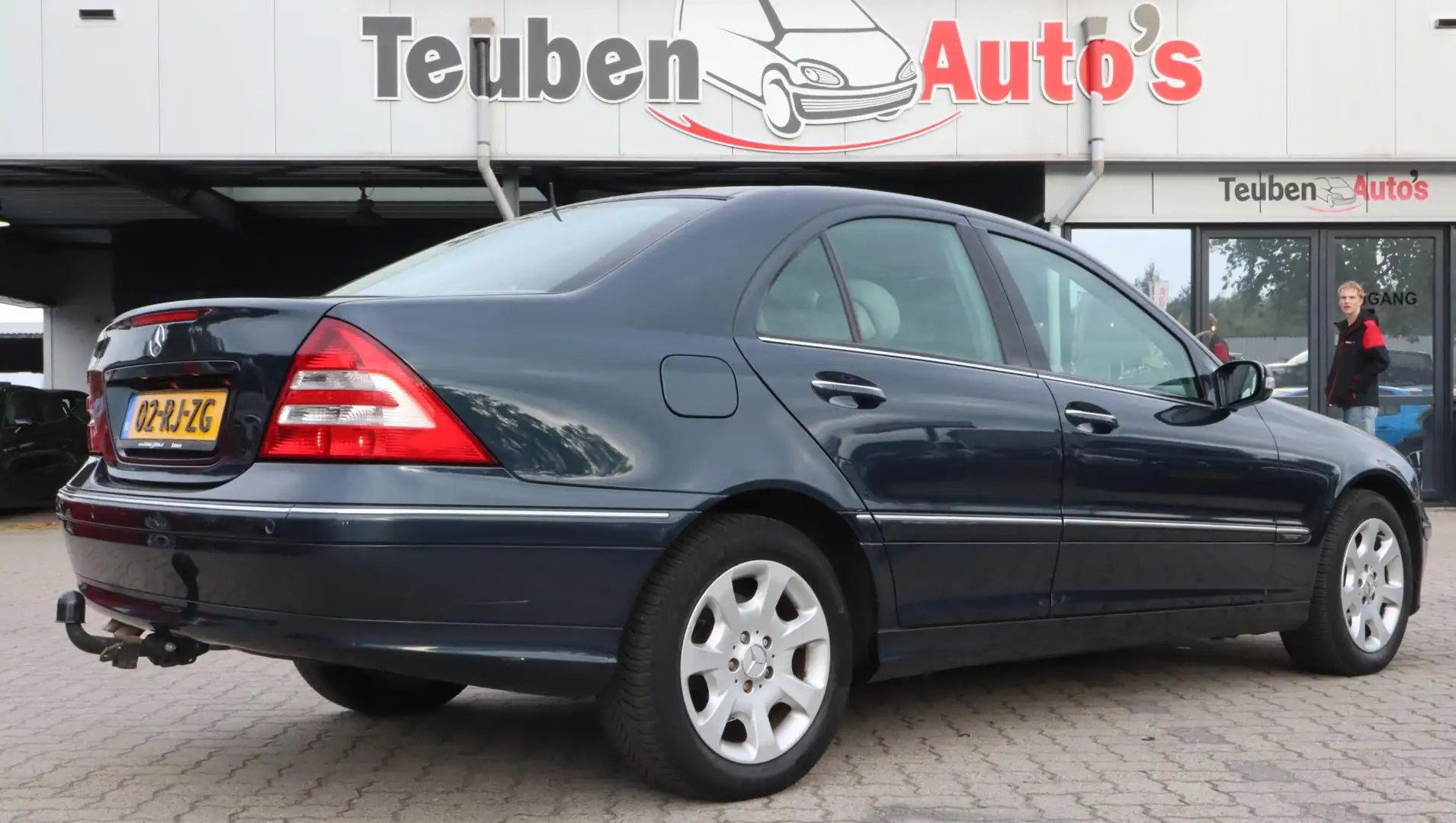 Mercedes-Benz C 240 Elegance | Trekhaak | Cruise control | Stoelverwar Schwarz - 2