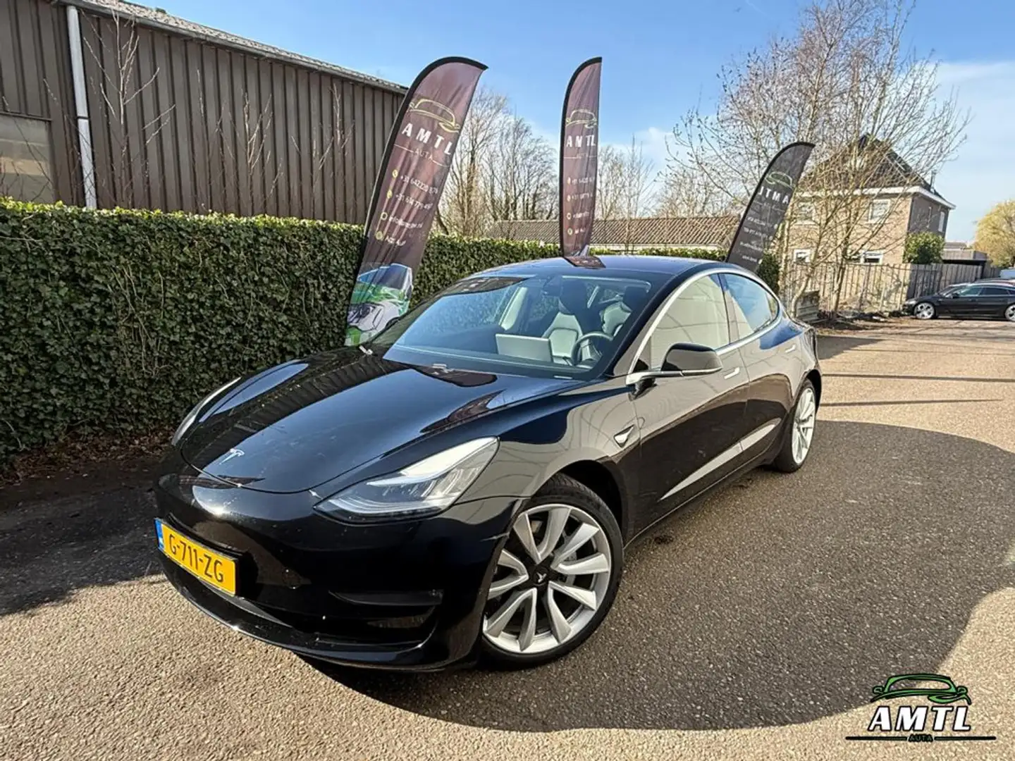 Tesla Model 3 Zwart - 1