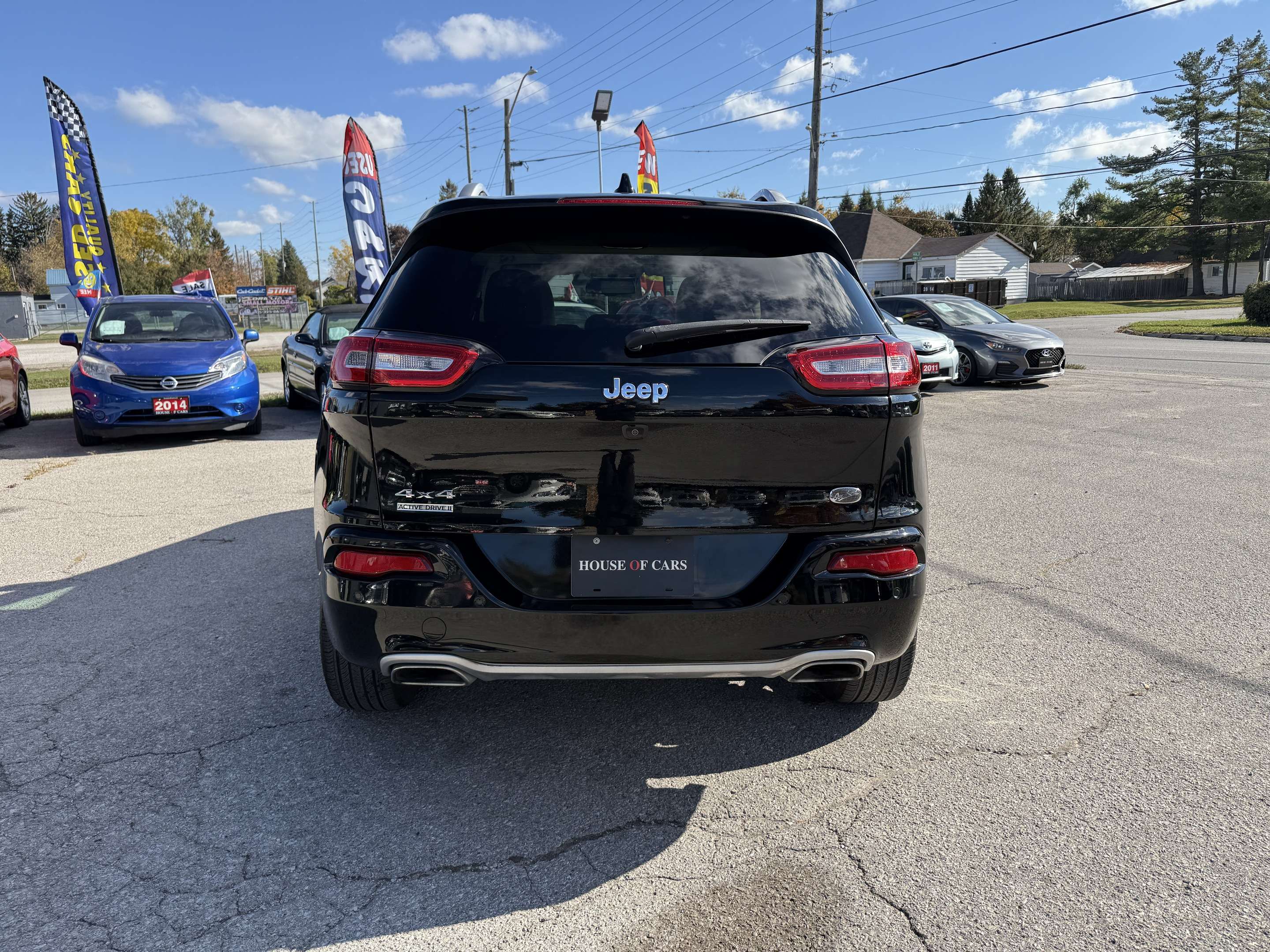 2017 Jeep Cherokee 30,505km-4WD Overland-leather-panroof-fully loaded thumb 6