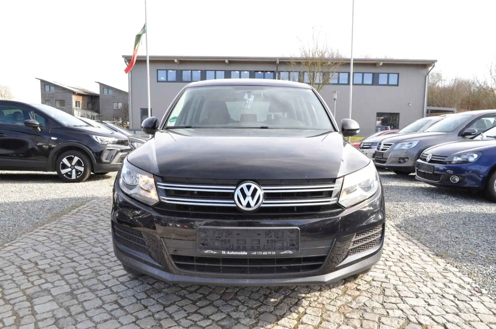 Volkswagen Tiguan Trend & Fun BMT /START/STOPP/CARPLAY/PDC Schwarz - 2